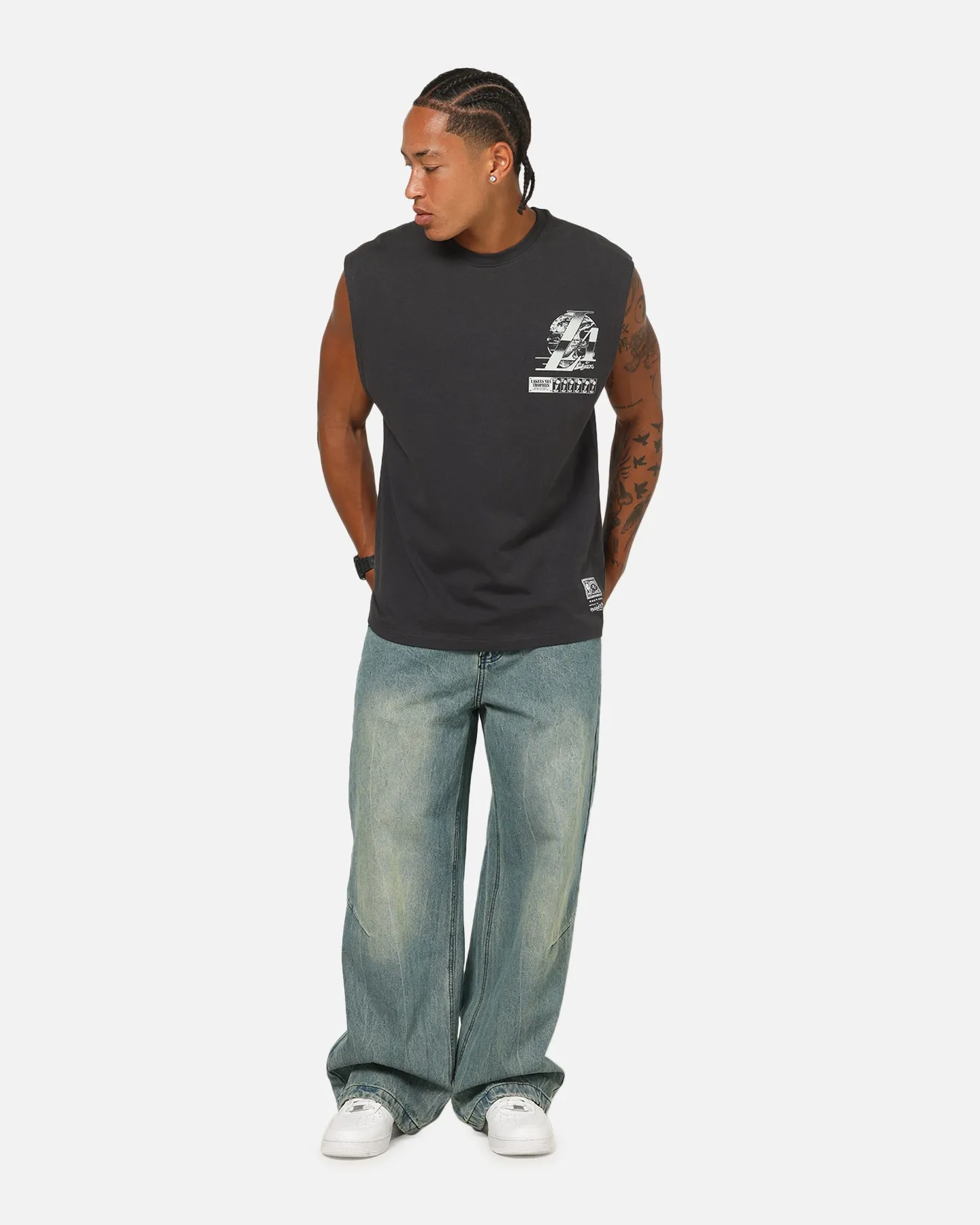 Mitchell & Ness Los Angeles Lakers LA Champ Chrome Muscle T-Shirt Washed Black sold by Culture Kings product image thumbnail 4