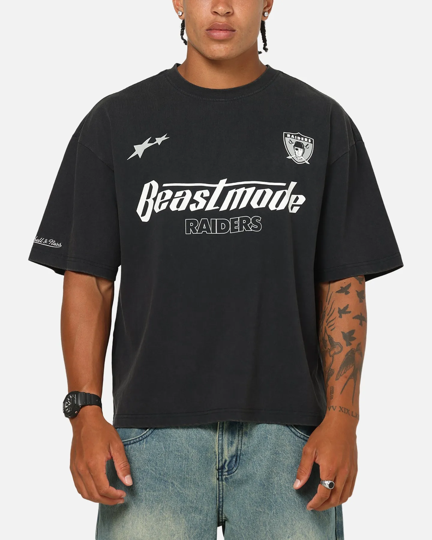 Mitchell & Ness Las Vegas Raiders Star Beastmode Boxy T-Shirt Black sold by Culture Kings