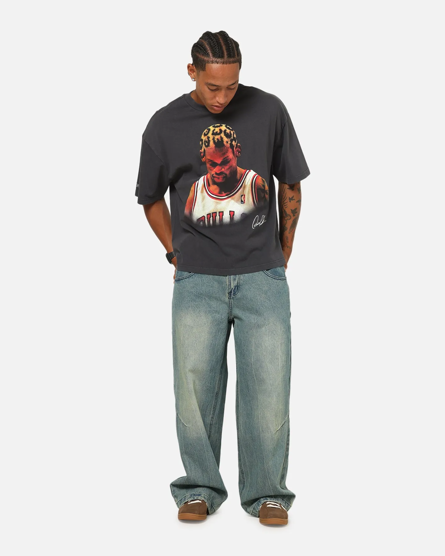 Mitchell & Ness Chicago Bulls Dennis Rodman Look Out T-Shirt Washed Black sold by Culture Kings product image thumbnail 2