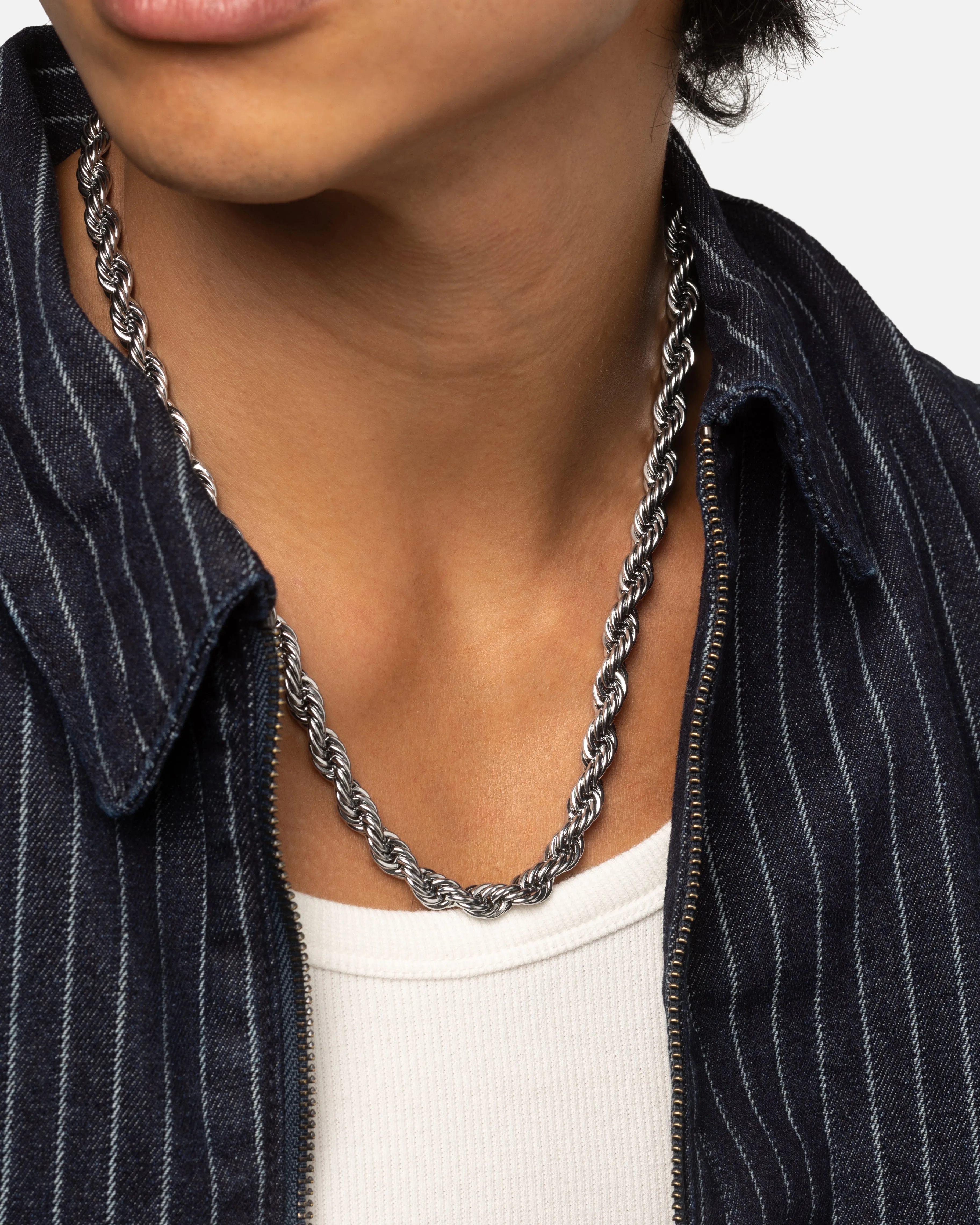Saint Morta 8mm Rope Chain White Gold sold by Culture Kings product image thumbnail 2