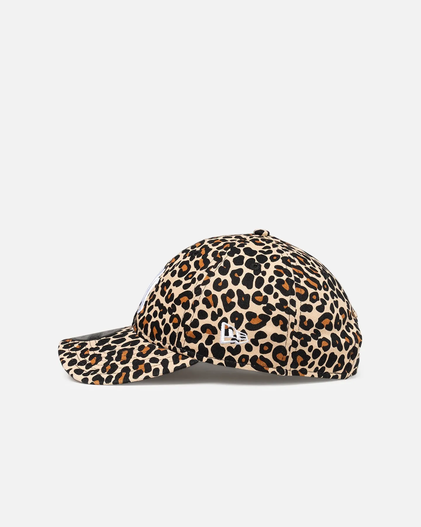 New Era New York Yankees 'Leopard Print' 9TWENTY Strapback Leopard sold by Culture Kings product image thumbnail 4