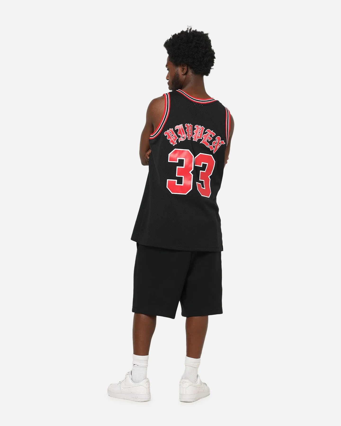 Mitchell & Ness Chicago Bulls Scottie Pippen Gothic Swing Jersey Black sold by Culture Kings product image thumbnail 4