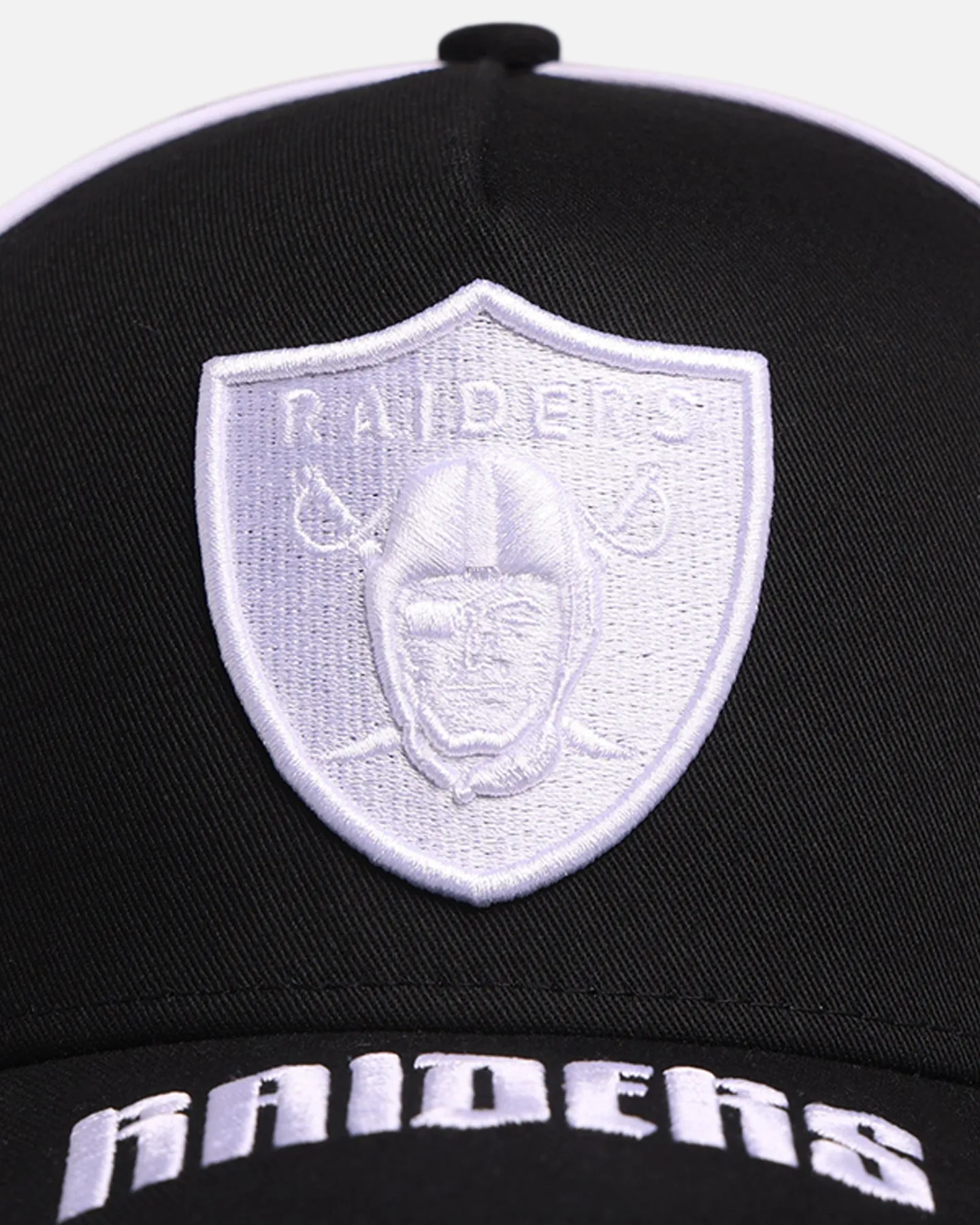 New Era Las Vegas Raiders 'Piping' 9FORTY A-Frame Snapback Black/White sold by Culture Kings product image thumbnail 5