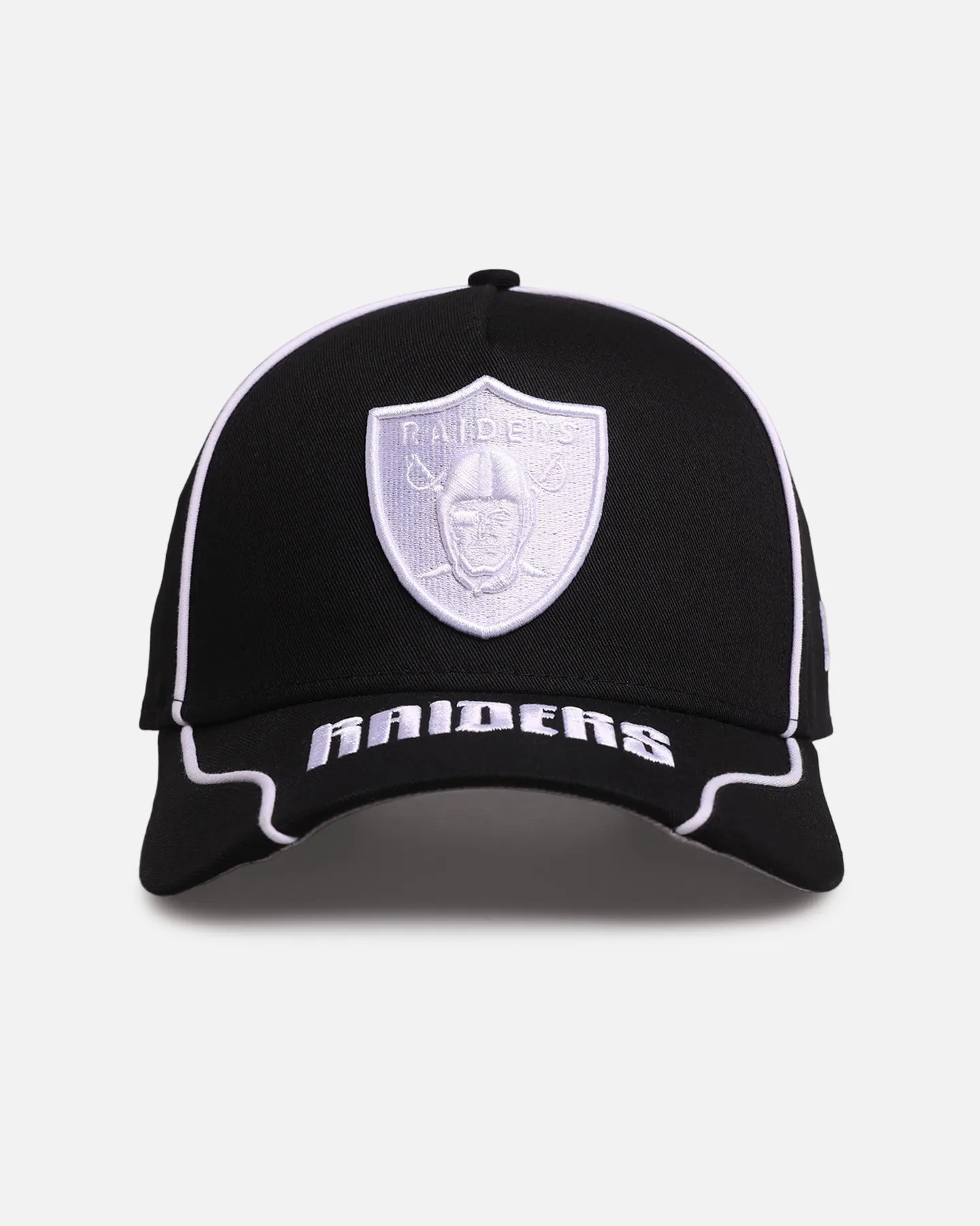 New Era Las Vegas Raiders 'Piping' 9FORTY A-Frame Snapback Black/White sold by Culture Kings