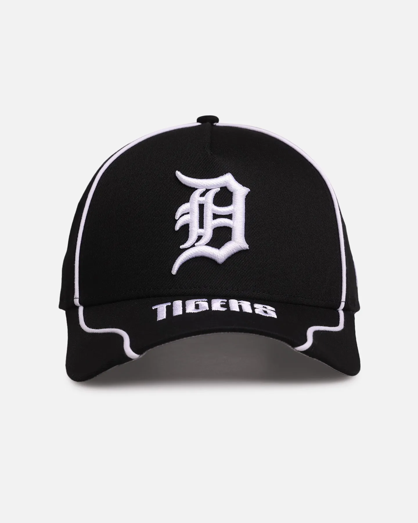 New Era Detroit Tigers 'Piping' 9FORTY A-Frame Snapback Black/White sold by Culture Kings