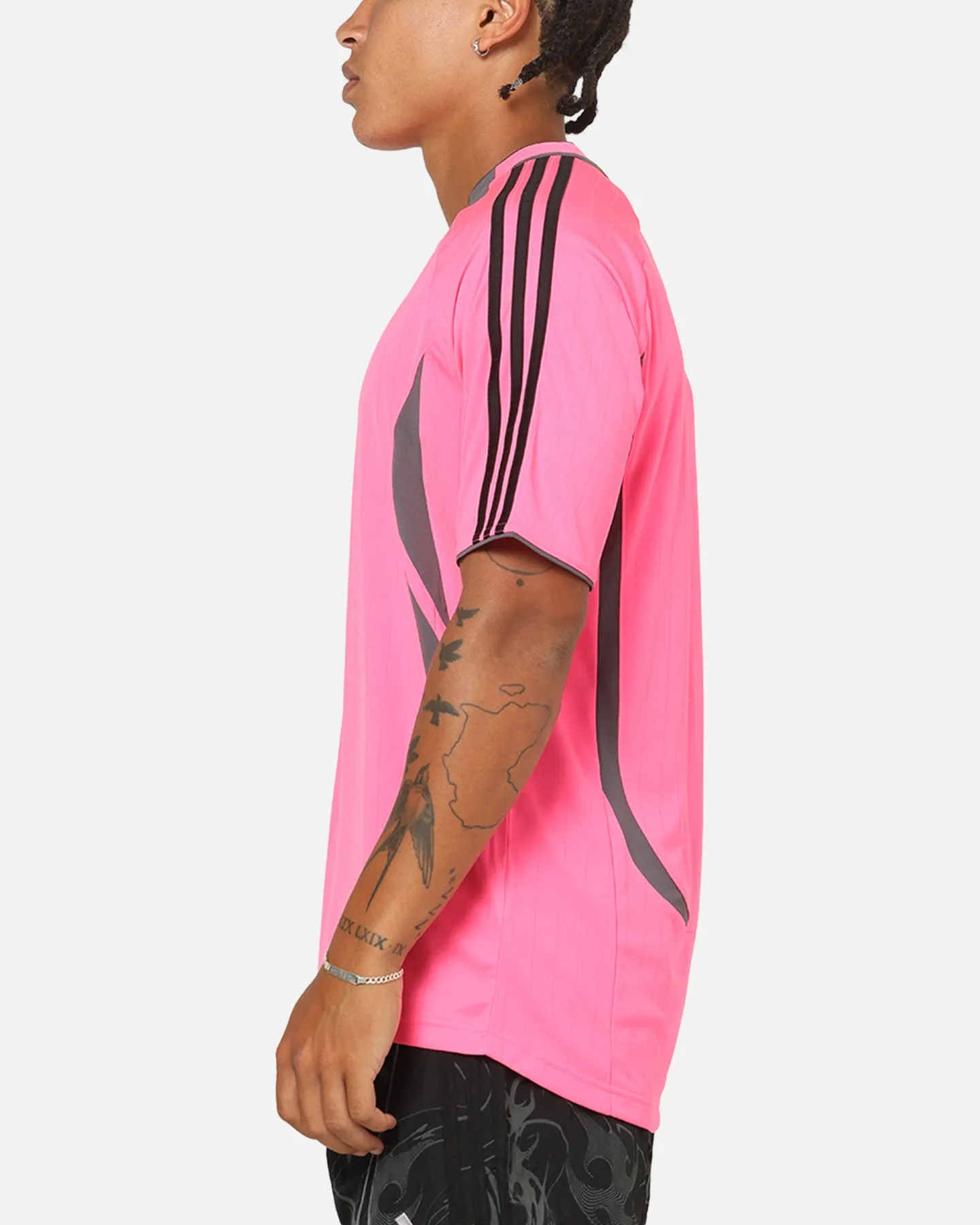 Adidas Teamgeist T-Shirt Black/Lucid Pink sold by Culture Kings product image thumbnail 5
