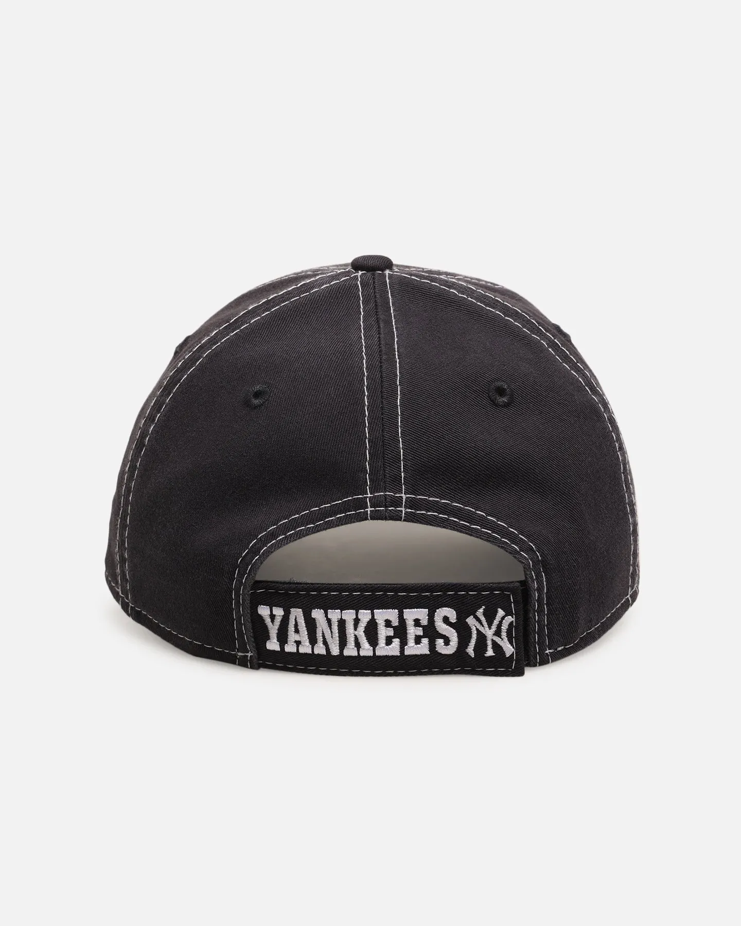 New Era New York Yankees 'Contrast Stitch' 9TWENTY Strapback Official Team Colour sold by Culture Kings product image thumbnail 2