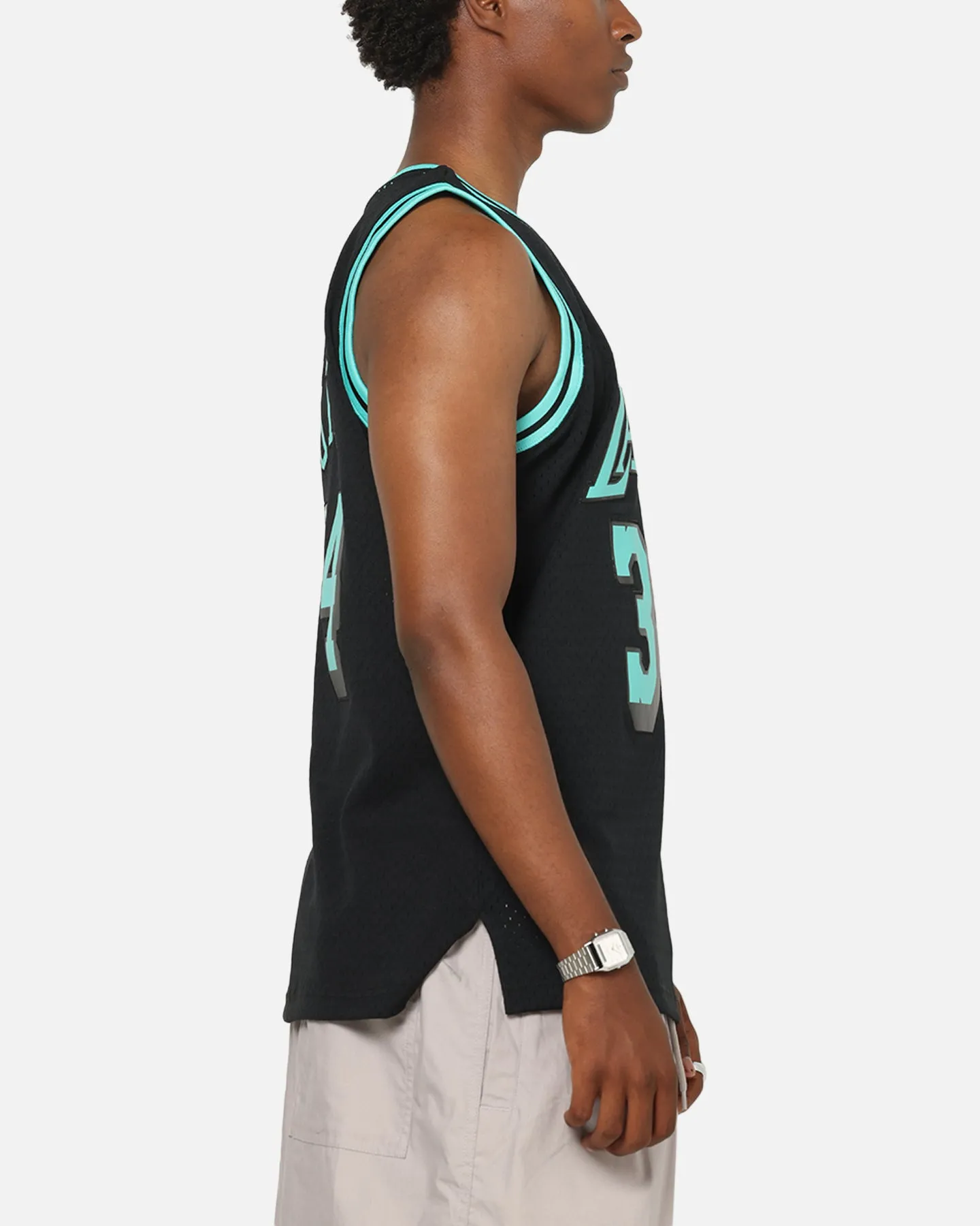 Mitchell & Ness Los Angeles Lakers Shaquille O'Neal 'Cool Blue' Swing Jersey Black/Blue sold by Culture Kings product image thumbnail 5