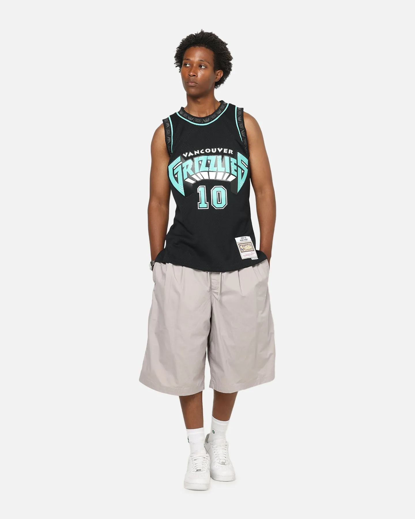 Mitchell & Ness Vancouver Grizzlies Mike Bibby 'Cool Blue' Swing Jersey Black/Blue sold by Culture Kings product image thumbnail 3