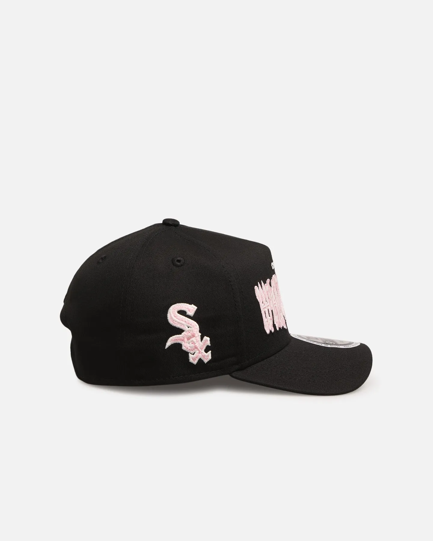 New Era Chicago White Sox 'Drip Glow Script' 9FORTY A-Frame Snapback Black/Pink sold by Culture Kings product image thumbnail 3