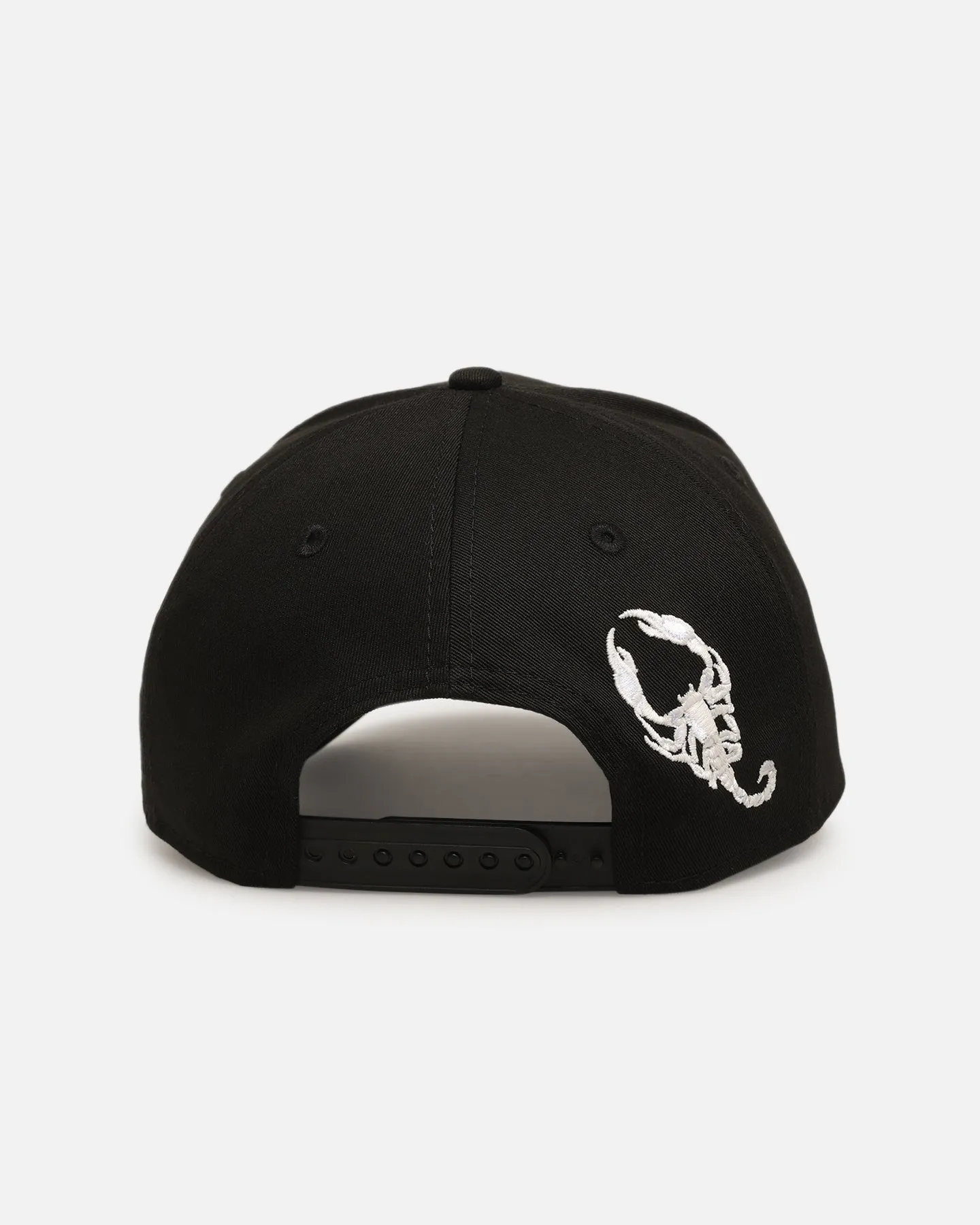 New Era Los Angeles Dodgers 'Scorpion' 9FORTY A-Frame Snapback Black sold by Culture Kings product image thumbnail 2