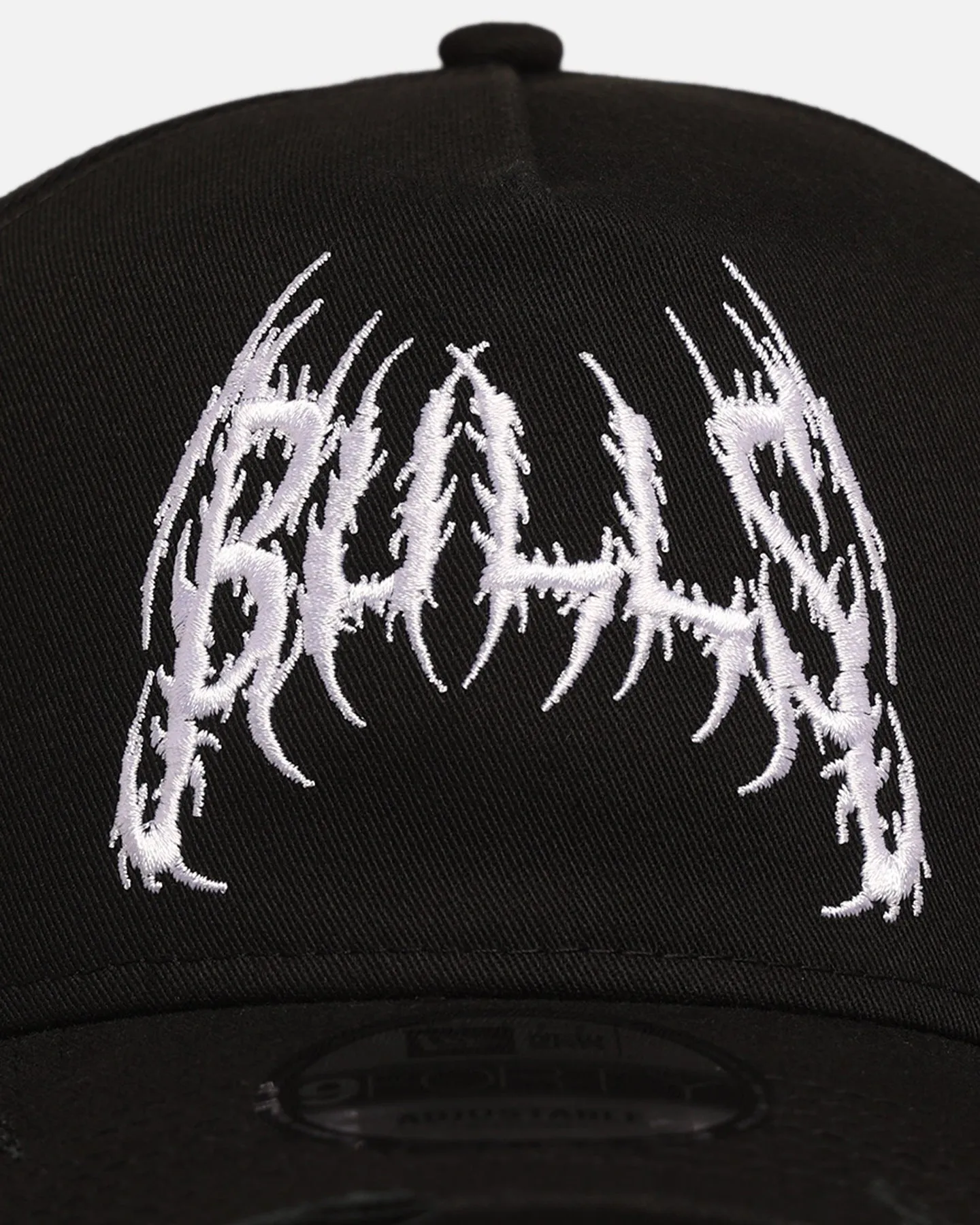 New Era Chicago Bulls 'Hardcore Arch' 9FORTY A-Frame Snapback Black/White sold by Culture Kings product image thumbnail 5