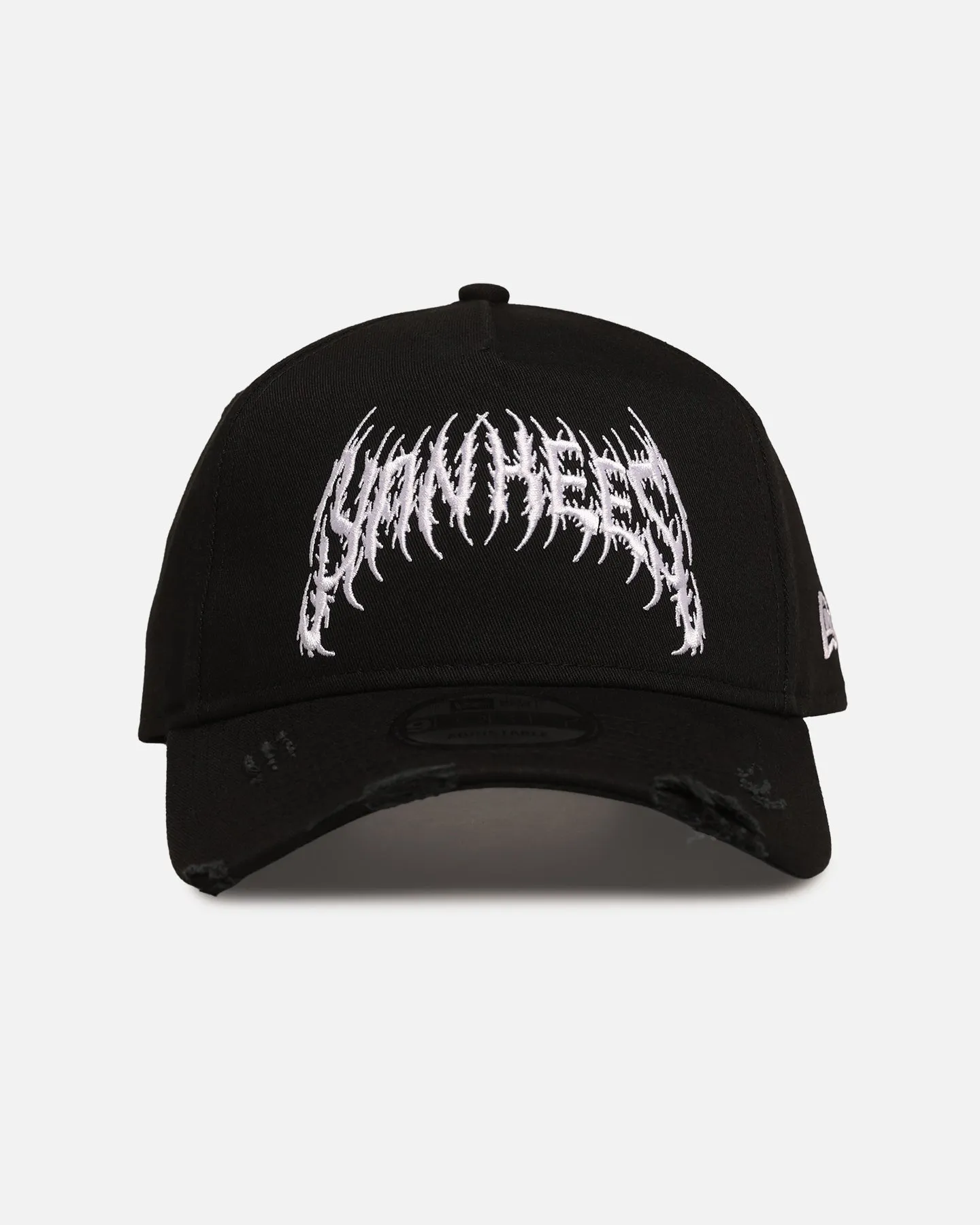 New Era New York Yankees 'Hardcore Arch' 9FORTY A-Frame Snapback Black/White sold by Culture Kings