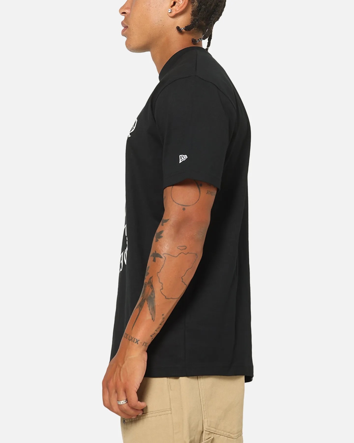 New Era Boston Celtics Gothic Oversized T-Shirt Black sold by Culture Kings product image thumbnail 5