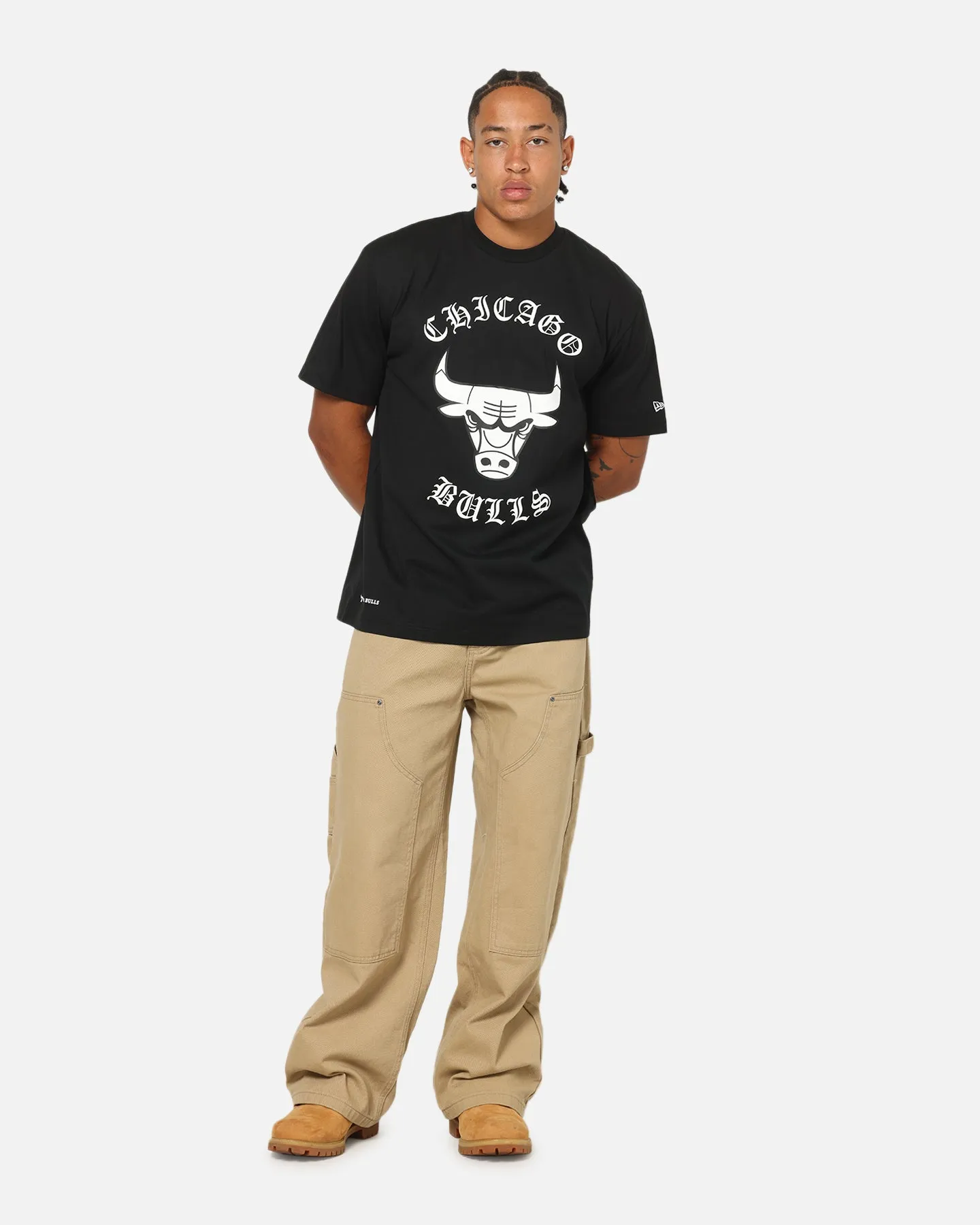 New Era Chicago Bulls Gothic Oversized T-Shirt Black sold by Culture Kings product image thumbnail 2