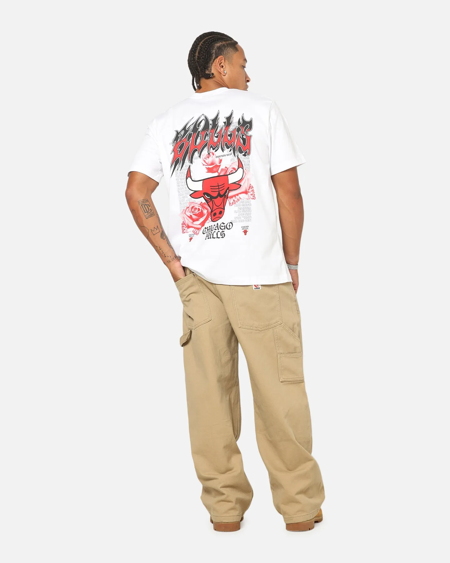New Era Chicago Bulls Rose Oversized T-Shirt White sold by Culture Kings product image thumbnail 3