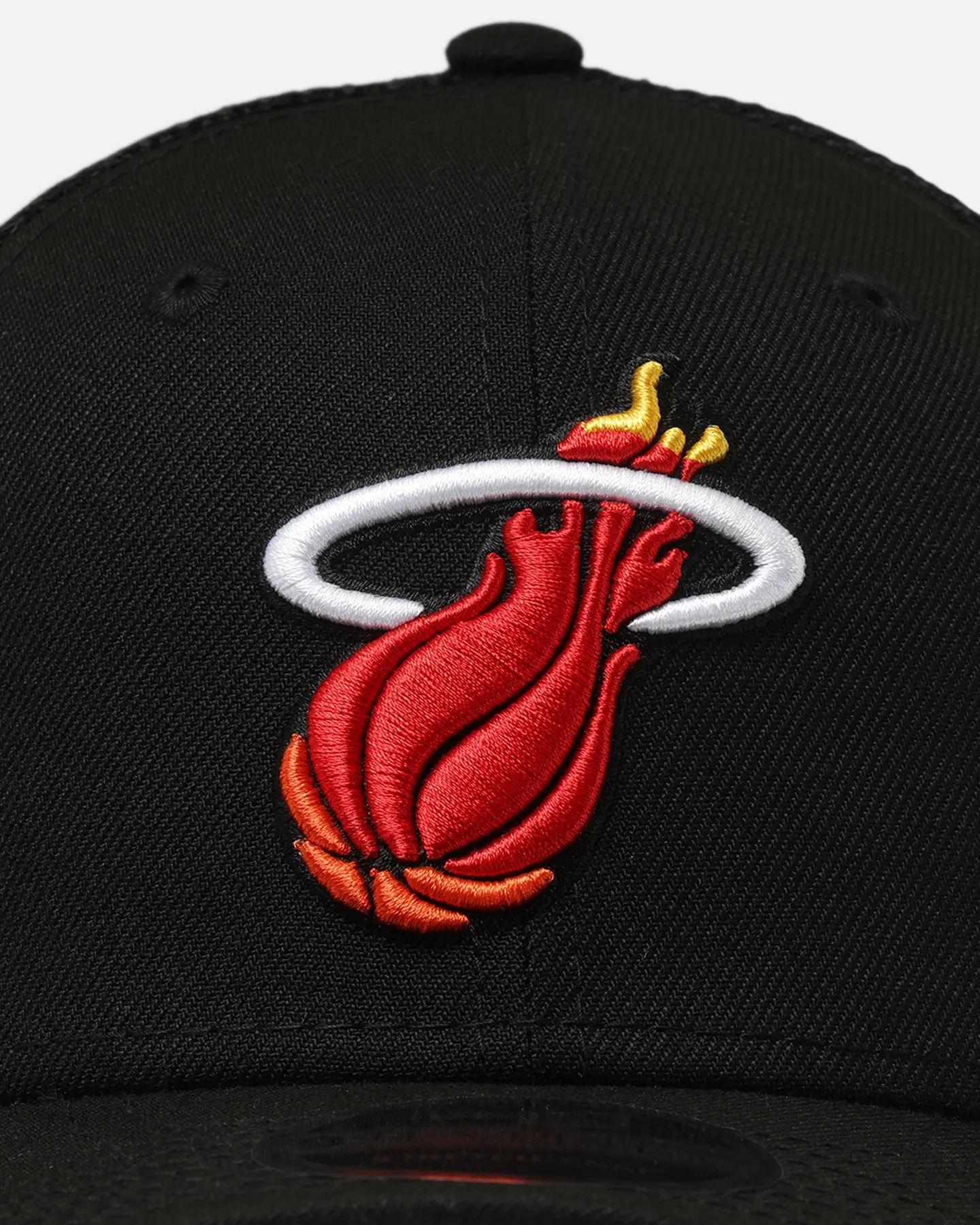 New Era Miami Heat 'HWC' 9SEVENTY Trucker Stretch Snapback Black sold by Culture Kings product image thumbnail 5