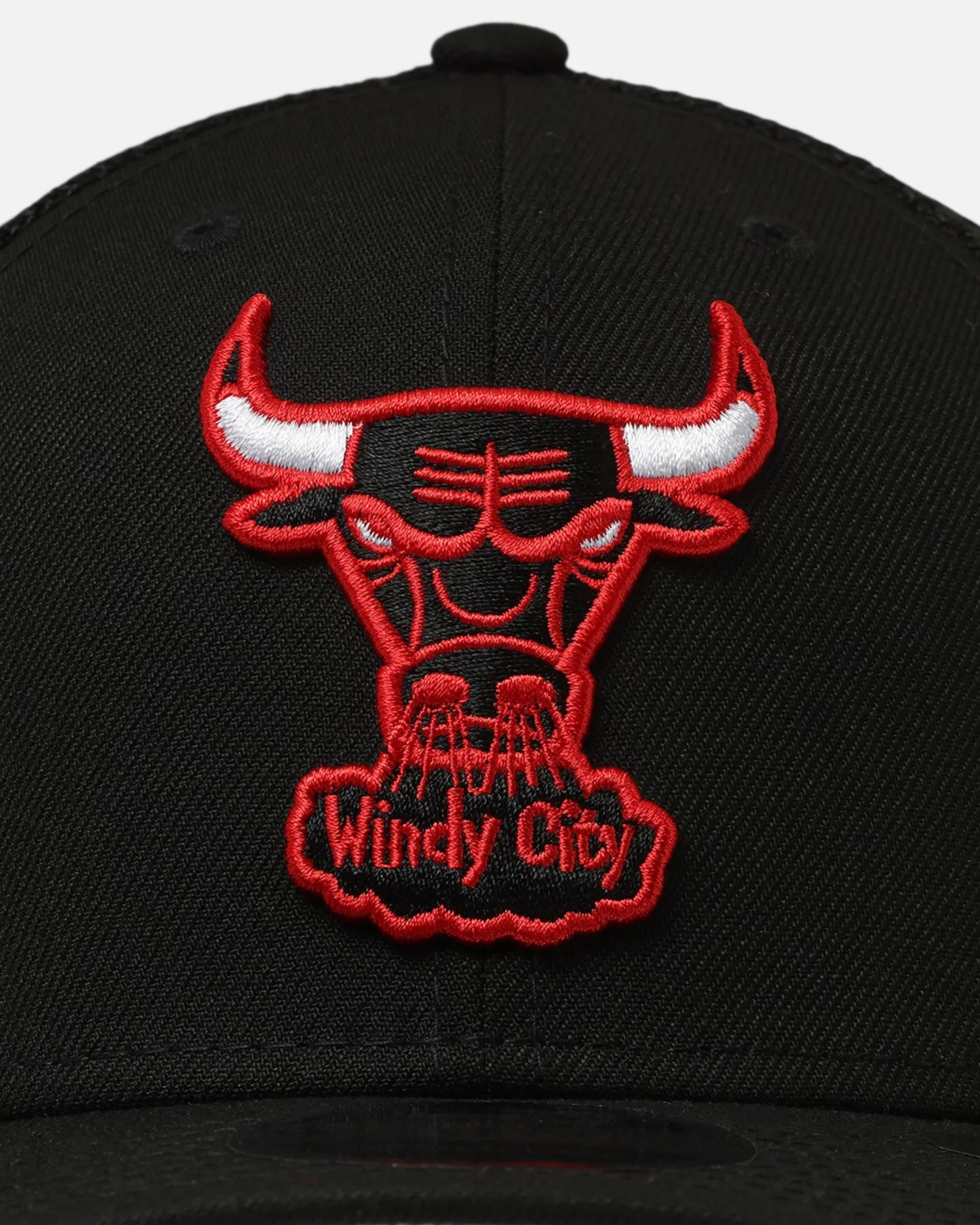 New Era Chicago Bulls 'HWC' 9SEVENTY Trucker Stretch Snapback Black sold by Culture Kings product image thumbnail 5