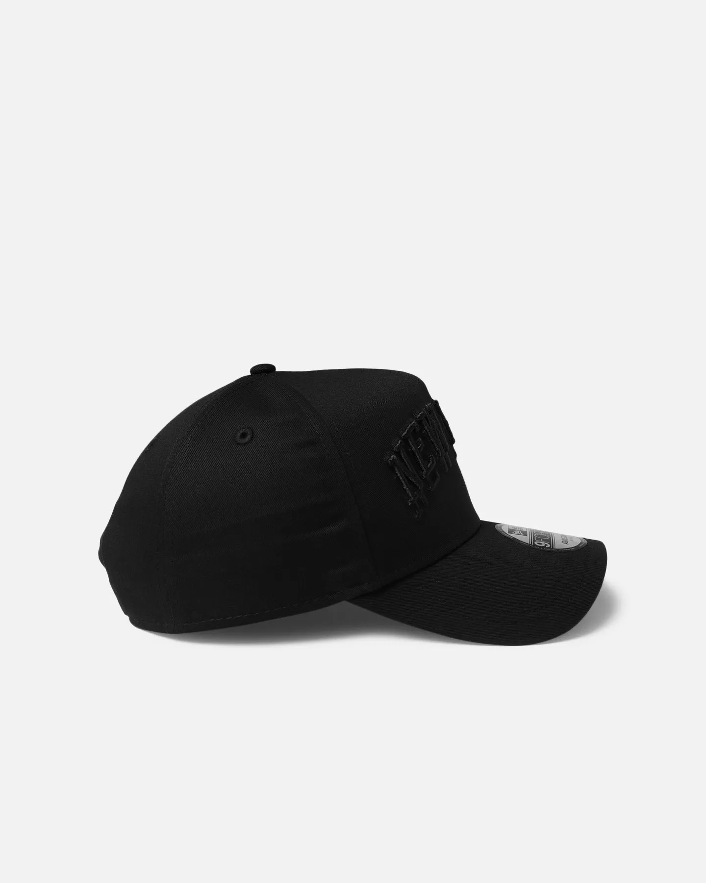 New Era New York Knicks 'NBA Black On Black' 9FORTY A-Frame Snapback Black sold by Culture Kings product image thumbnail 3