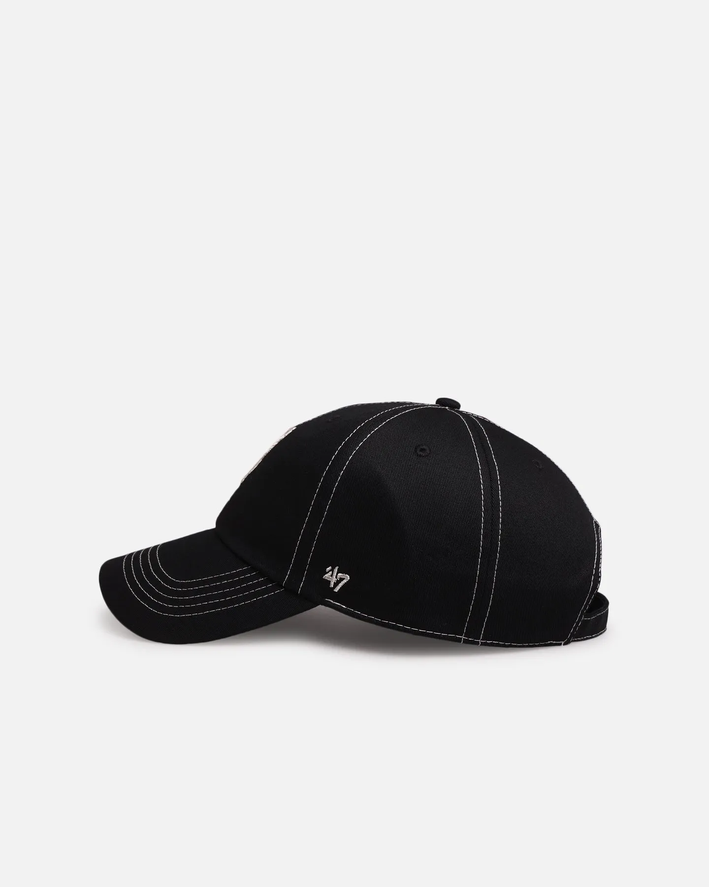 47 Brand Liverpool Football Club 'Contrast Stitch' 47 Clean Up Strapback Black/Bone sold by Culture Kings product image thumbnail 4