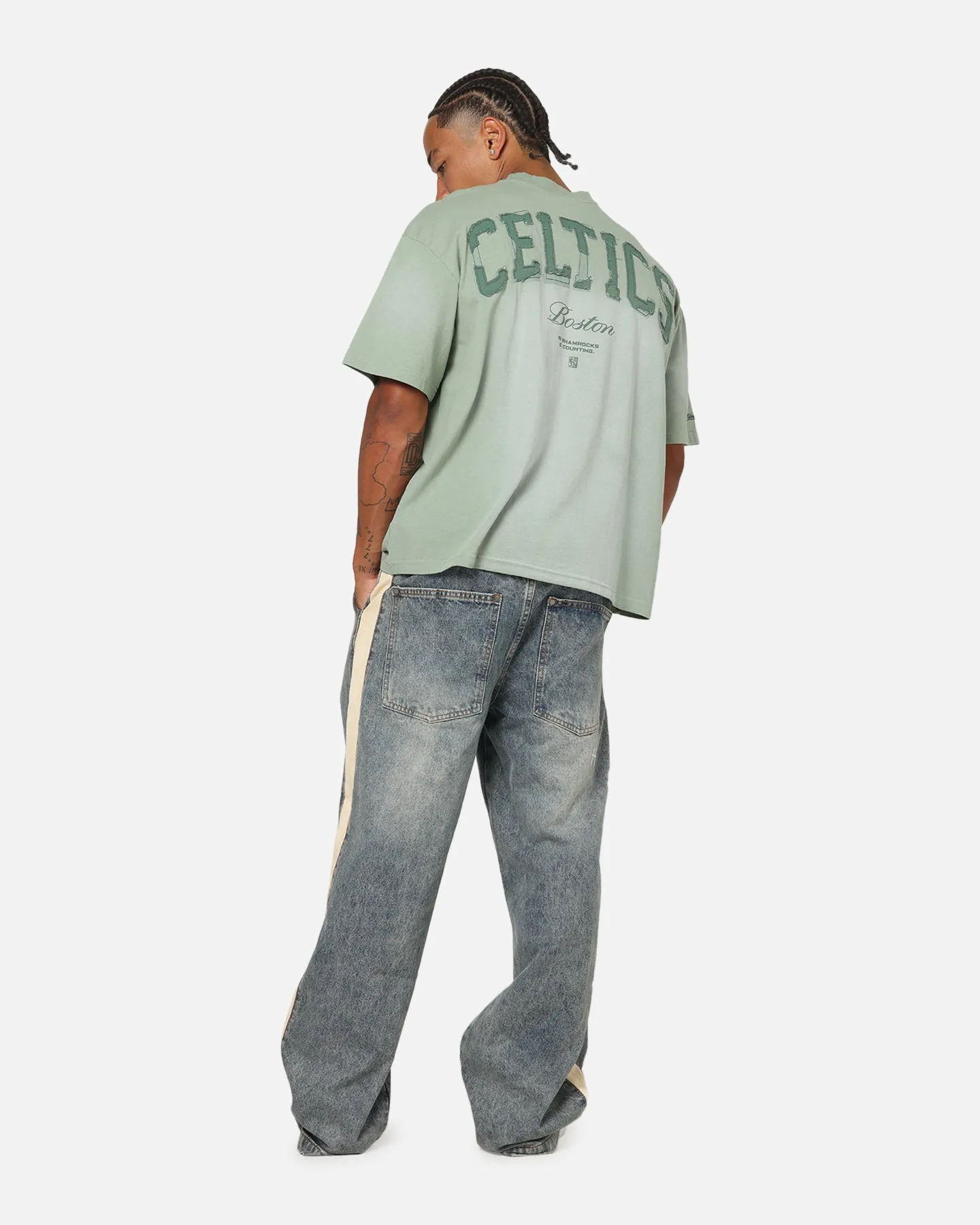 Mitchell & Ness Boston Celtics Big Oversized Logo T-Shirt Orchid Tint sold by Culture Kings product image thumbnail 3