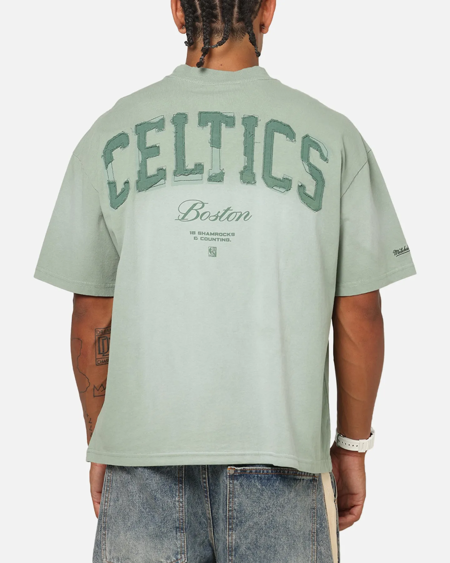 Mitchell & Ness Boston Celtics Big Oversized Logo T-Shirt Orchid Tint sold by Culture Kings