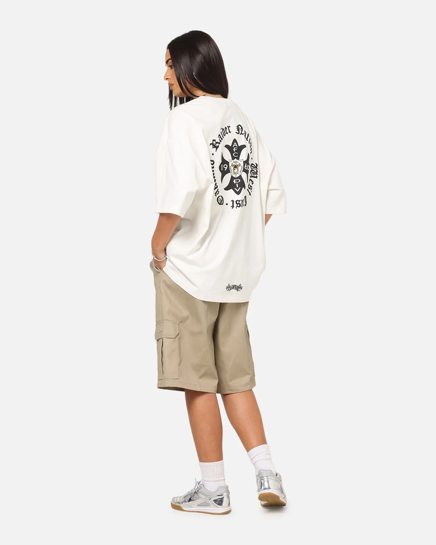 Mitchell & Ness Las Vegas Raiders Nation T-Shirt Vintage White sold by Culture Kings product image thumbnail 3