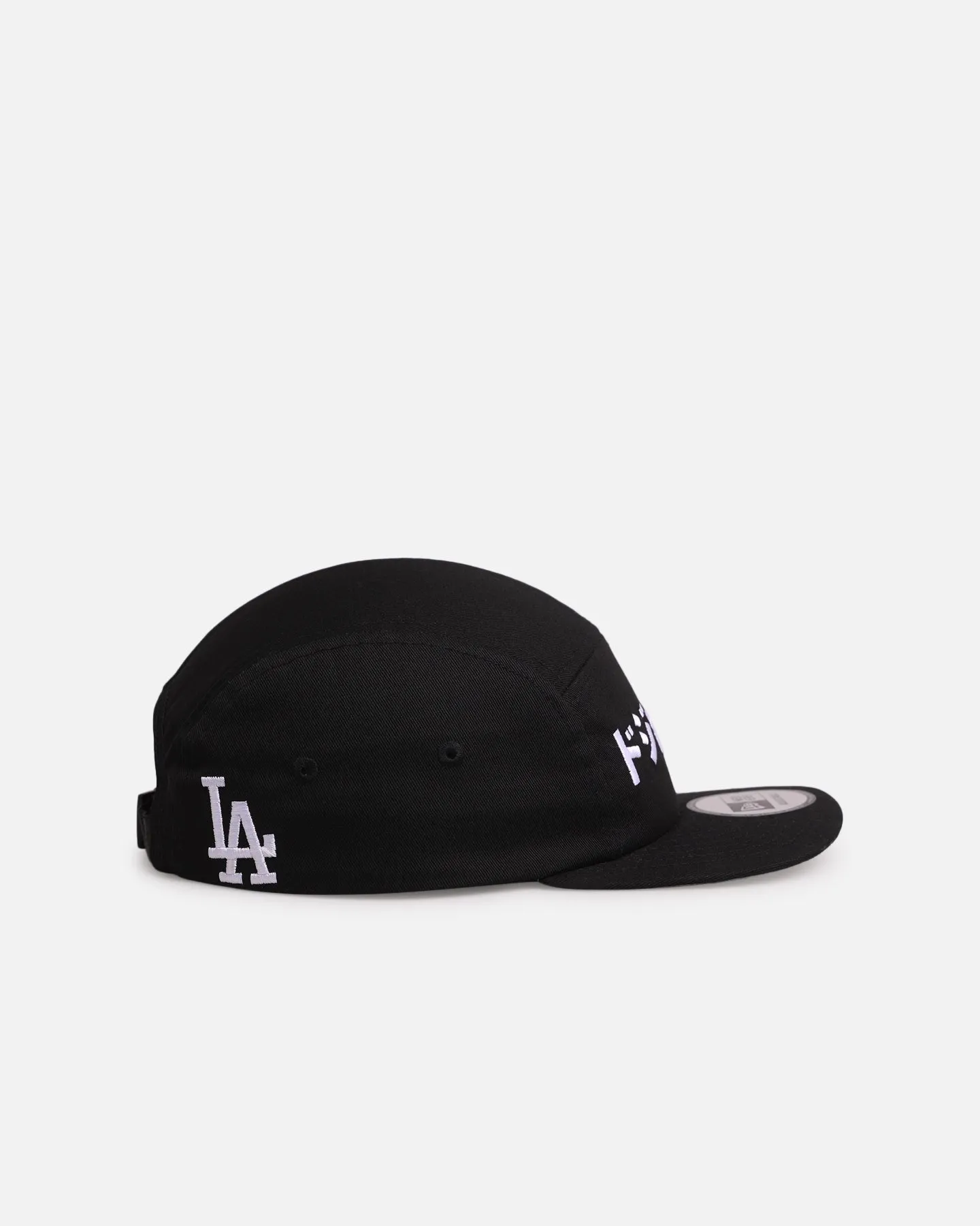 New Era Los Angeles Dodgers 'Ohtani & Kanji' Camper Strapback Black sold by Culture Kings product image thumbnail 3