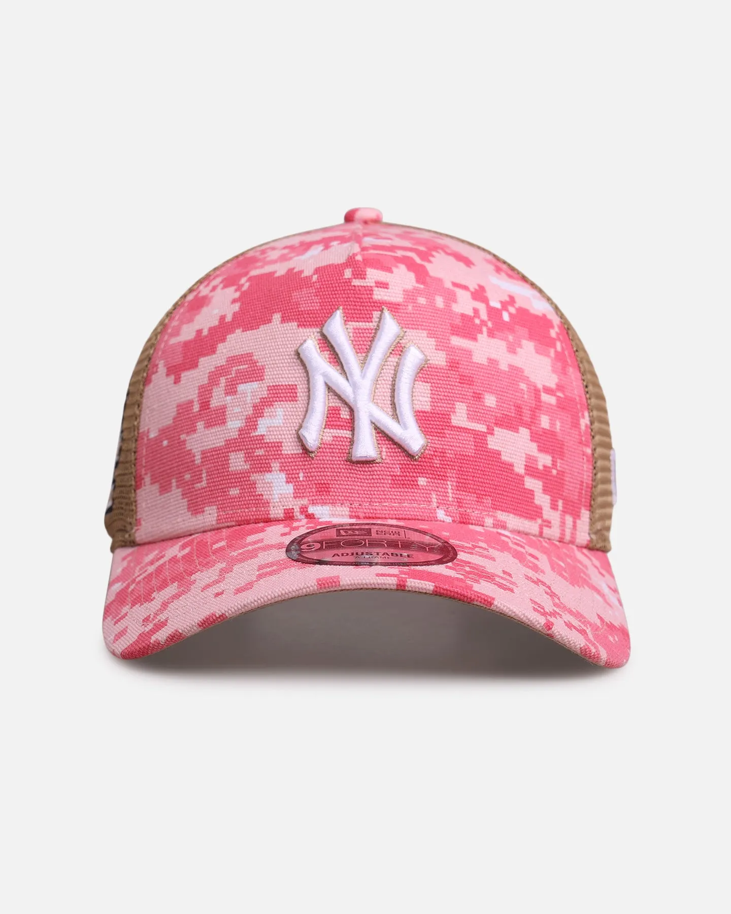 New Era New York Yankees 'Digi Camo' 9FORTY A-Frame Trucker Snapback Pink/White sold by Culture Kings