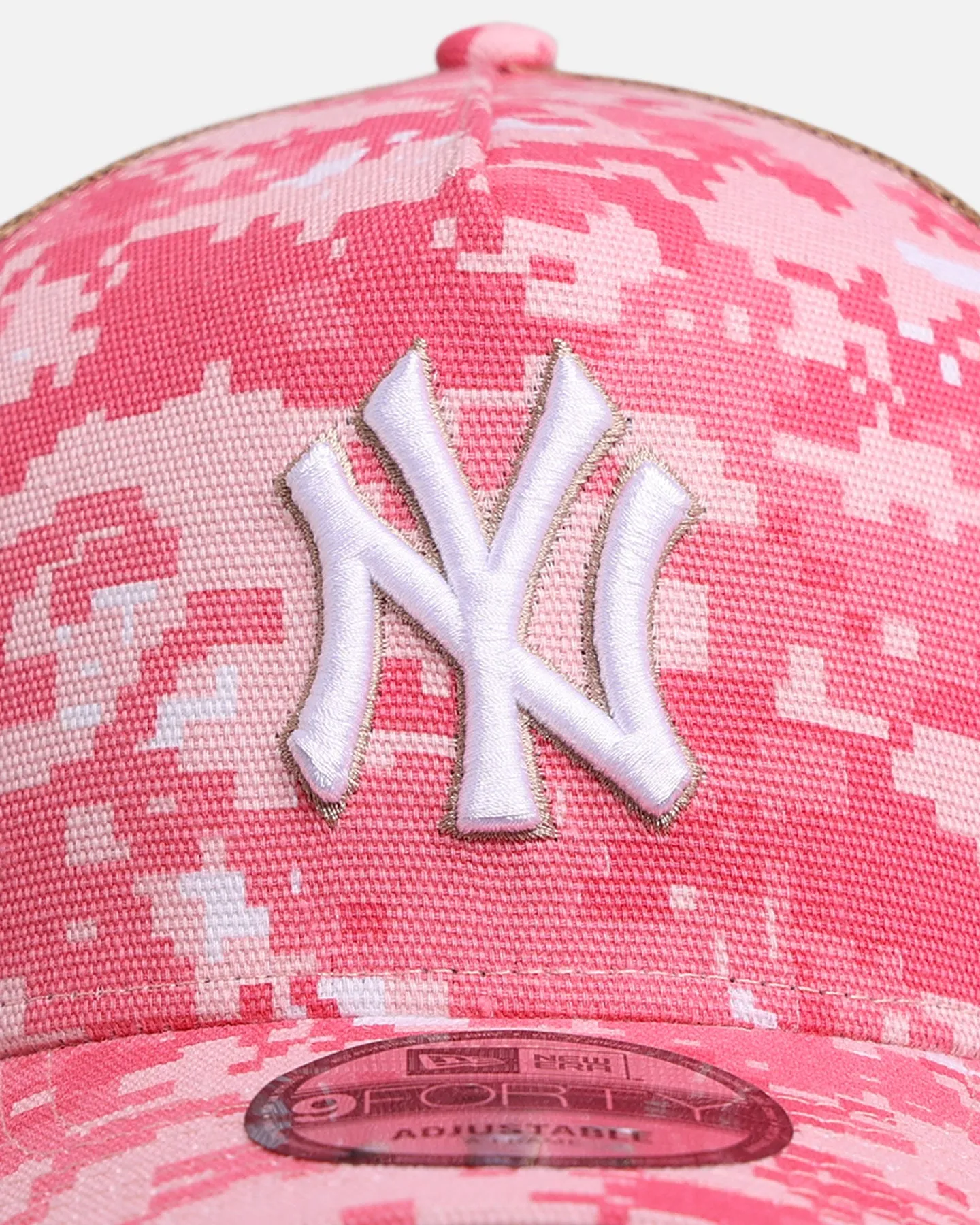 New Era New York Yankees 'Digi Camo' 9FORTY A-Frame Trucker Snapback Pink/White sold by Culture Kings product image thumbnail 5