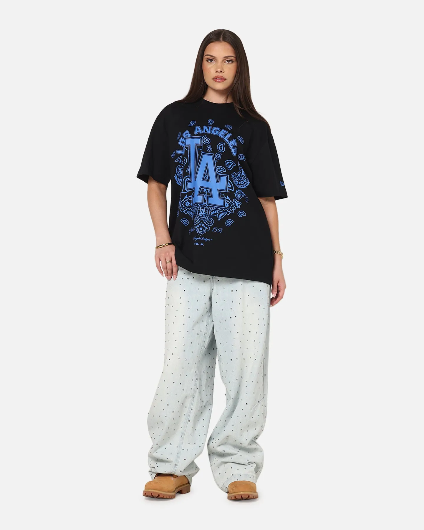 New Era Los Angeles Dodgers Paisley Oversized T-Shirt Black sold by Culture Kings product image thumbnail 2