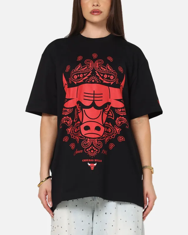 New Era Chicago Bulls Paisley Oversized T-Shirt Black sold by Culture Kings