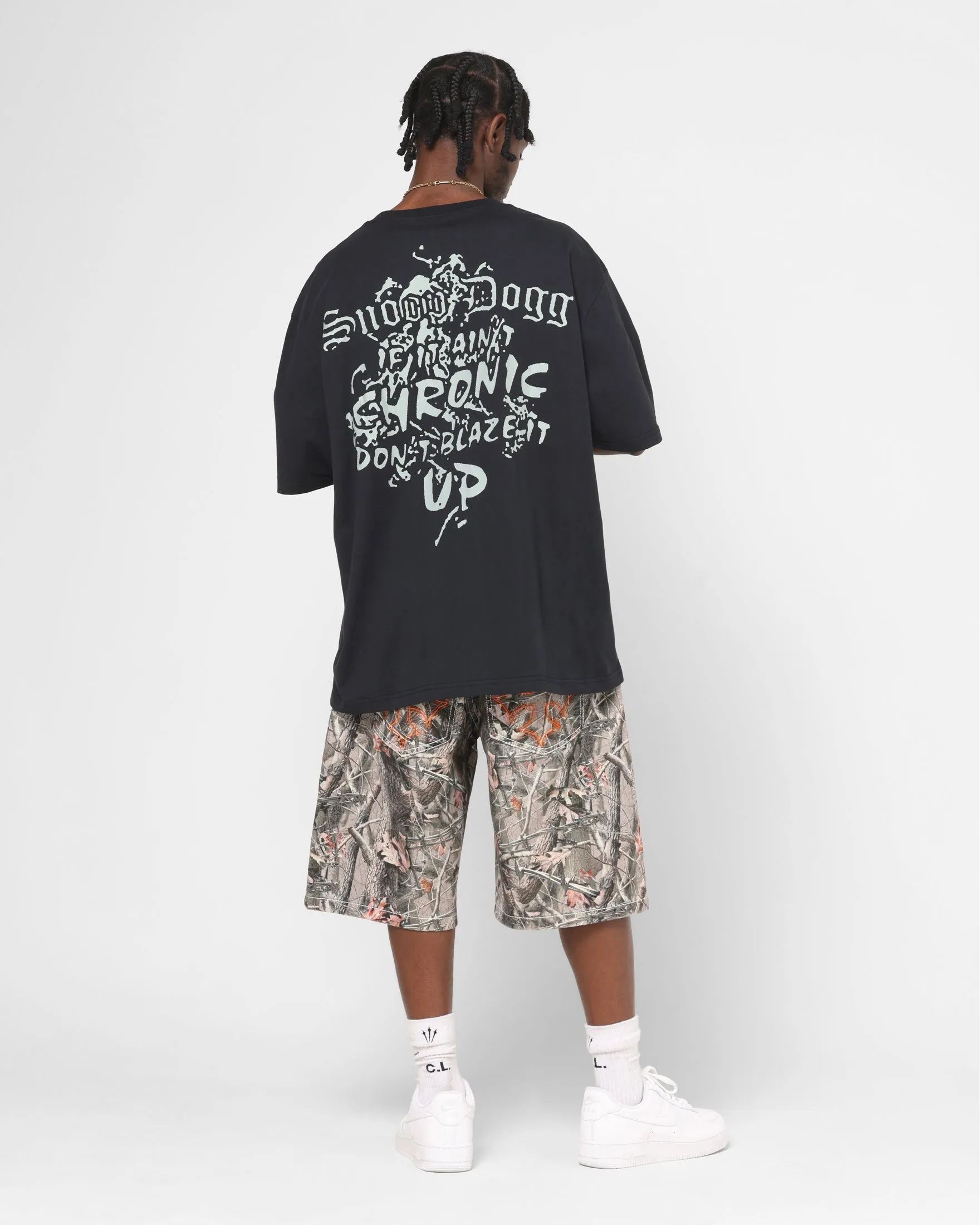 Snoop Dogg Smoke Session T-Shirt Black sold by Culture Kings product image thumbnail 4