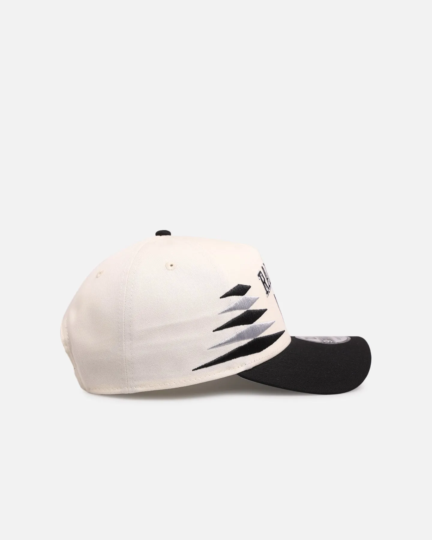 New Era Las Vegas Raiders 'Regency Crown' 9FORTY A-Frame Snapback Chrome White/Black sold by Culture Kings product image thumbnail 3