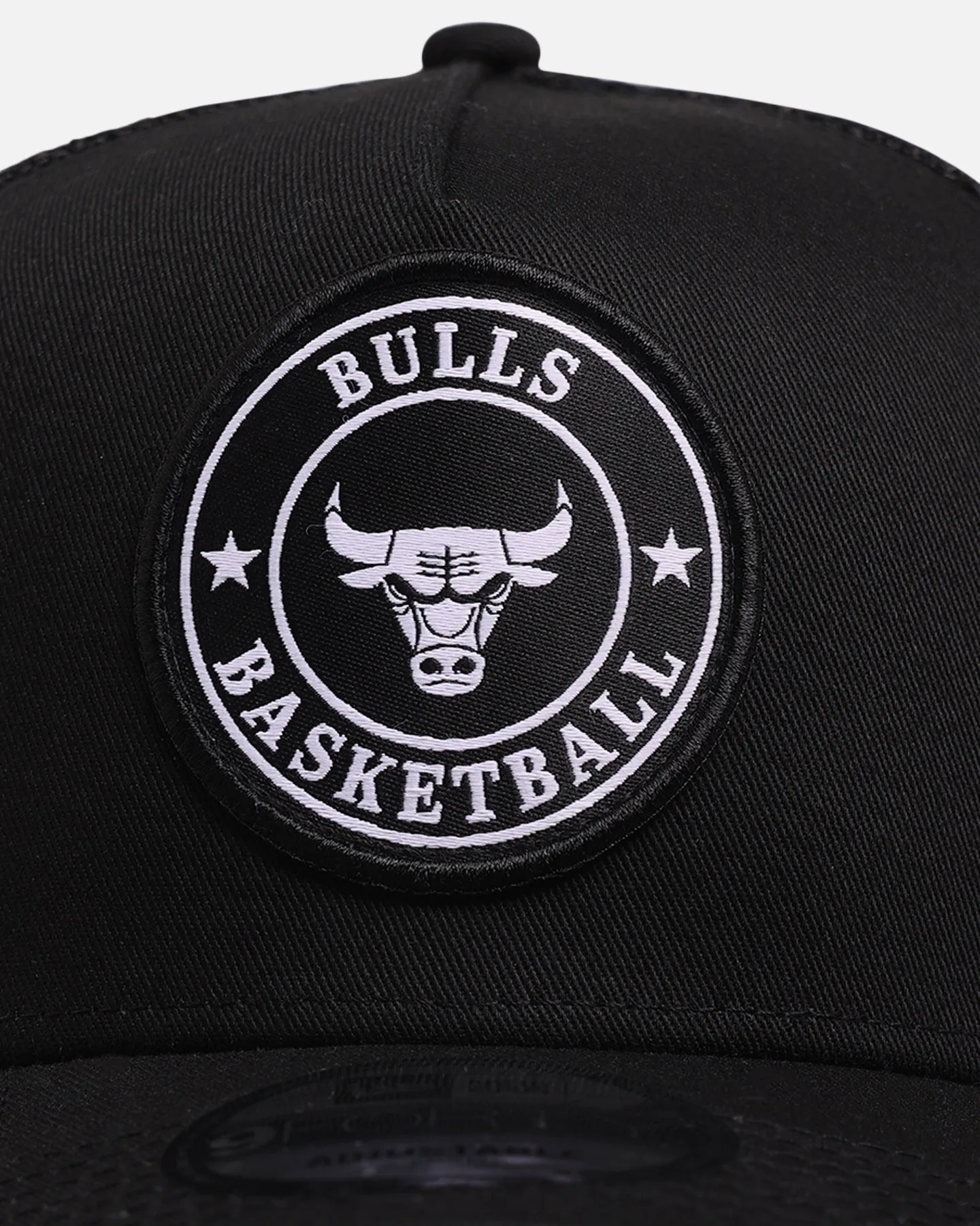 New Era Chicago Bulls 'Stripe' 9FORTY A-Frame Trucker Snapback Black/White sold by Culture Kings product image thumbnail 5