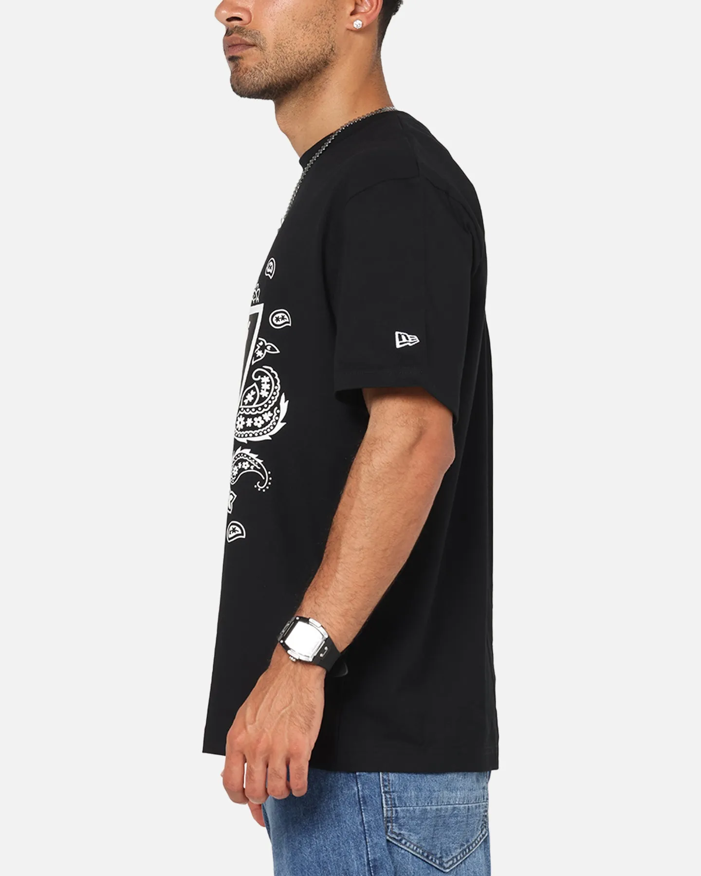 New Era Las Vegas Raiders Paisley Oversized T-Shirt Black sold by Culture Kings product image thumbnail 5