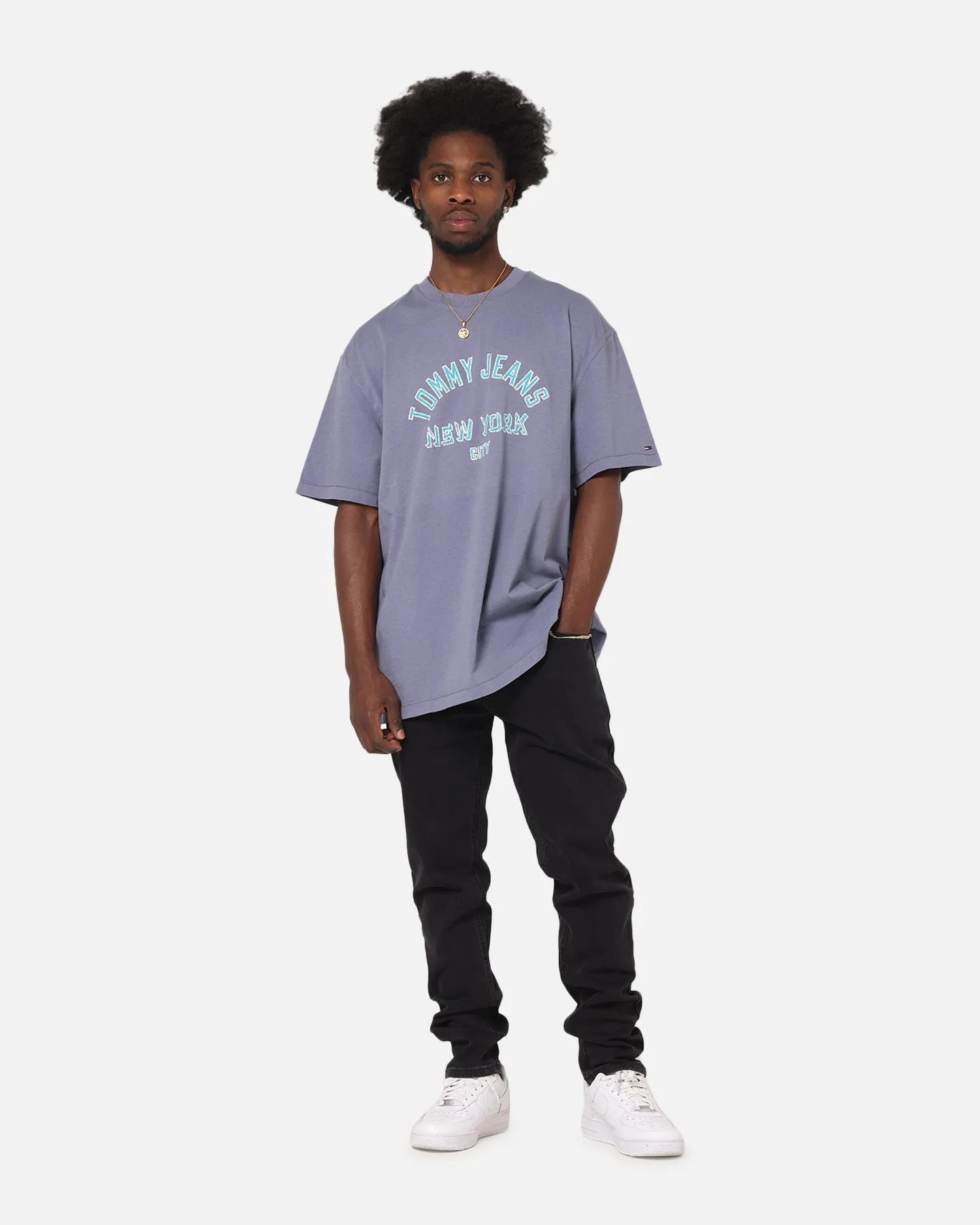 Tommy Jeans Austin Slim Tapered Jeans Washed Black Denim sold by Culture Kings product image thumbnail 2