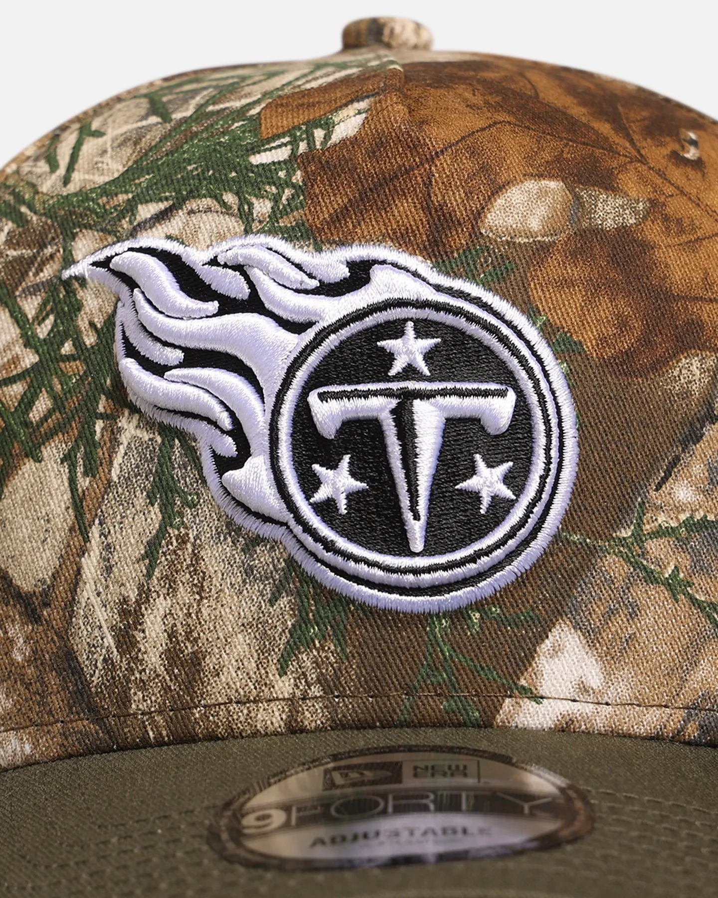 New Era Tennessee Titans 'NFL Season Kick Off' 9FORTY A-Frame Snapback Realtree/Olive sold by Culture Kings product image thumbnail 5