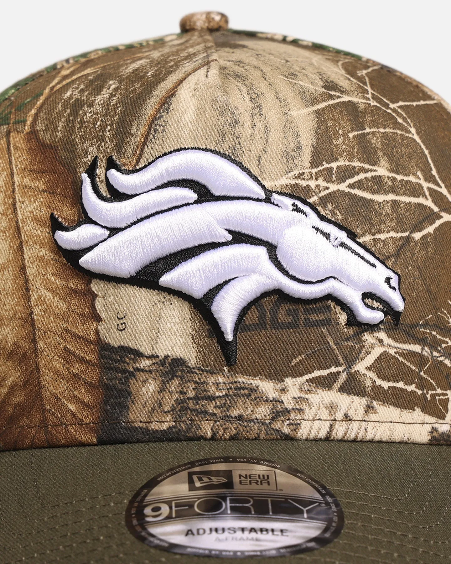 New Era Denver Broncos 'NFL Season Kick Off' 9FORTY A-Frame Snapback Realtree/Olive sold by Culture Kings product image thumbnail 5