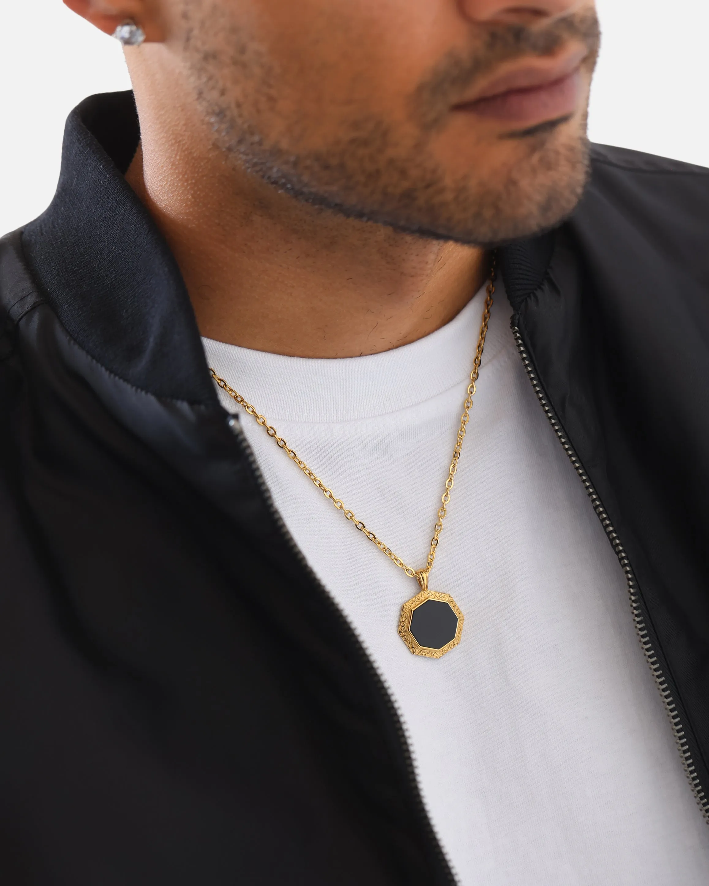 Saint Morta Onyx Octagon Pendant Chain Gold sold by Culture Kings product image thumbnail 5