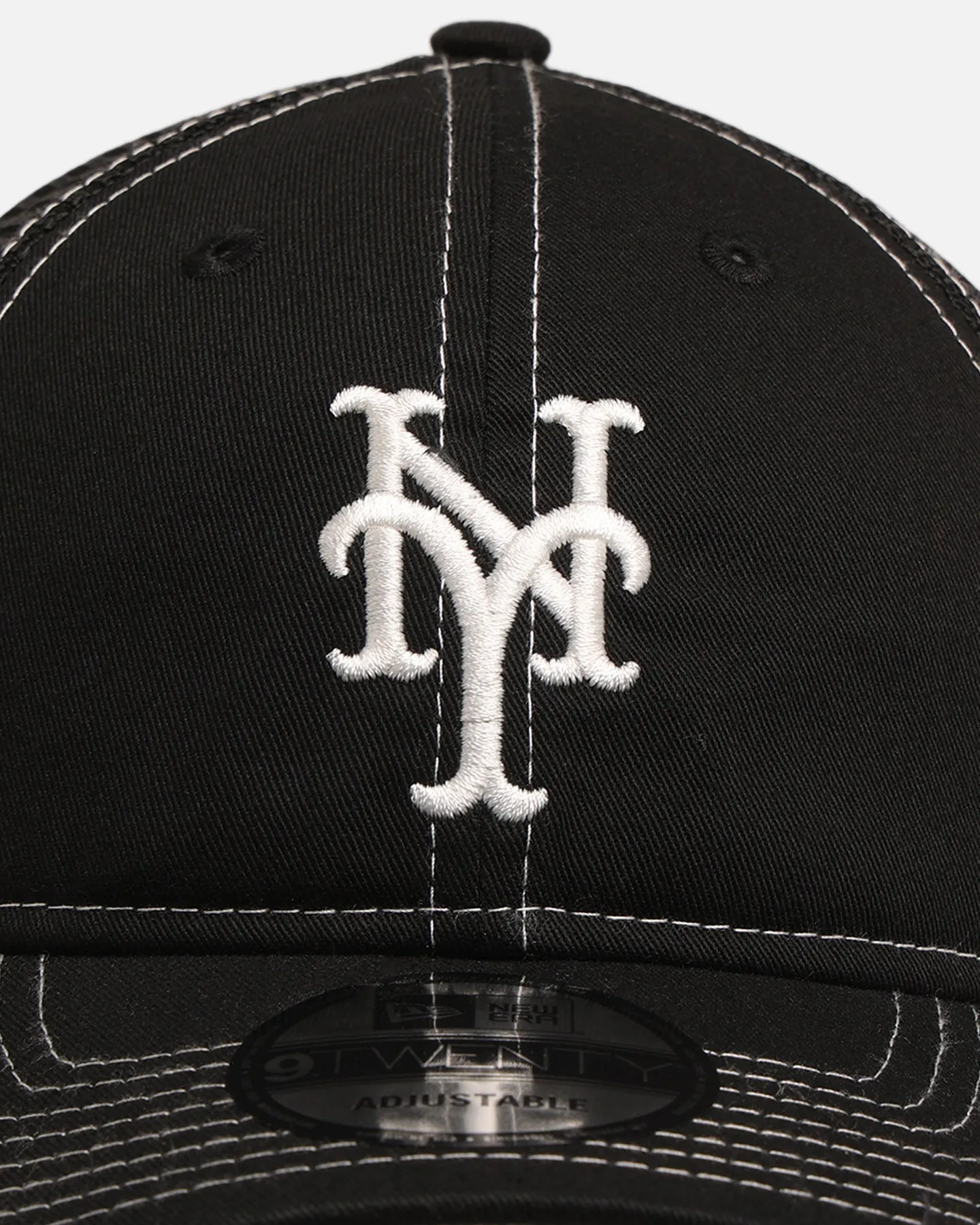 New Era New York Mets 'Contrast Chrome' 9TWENTY Casual Trucker Strapback Black sold by Culture Kings product image thumbnail 5