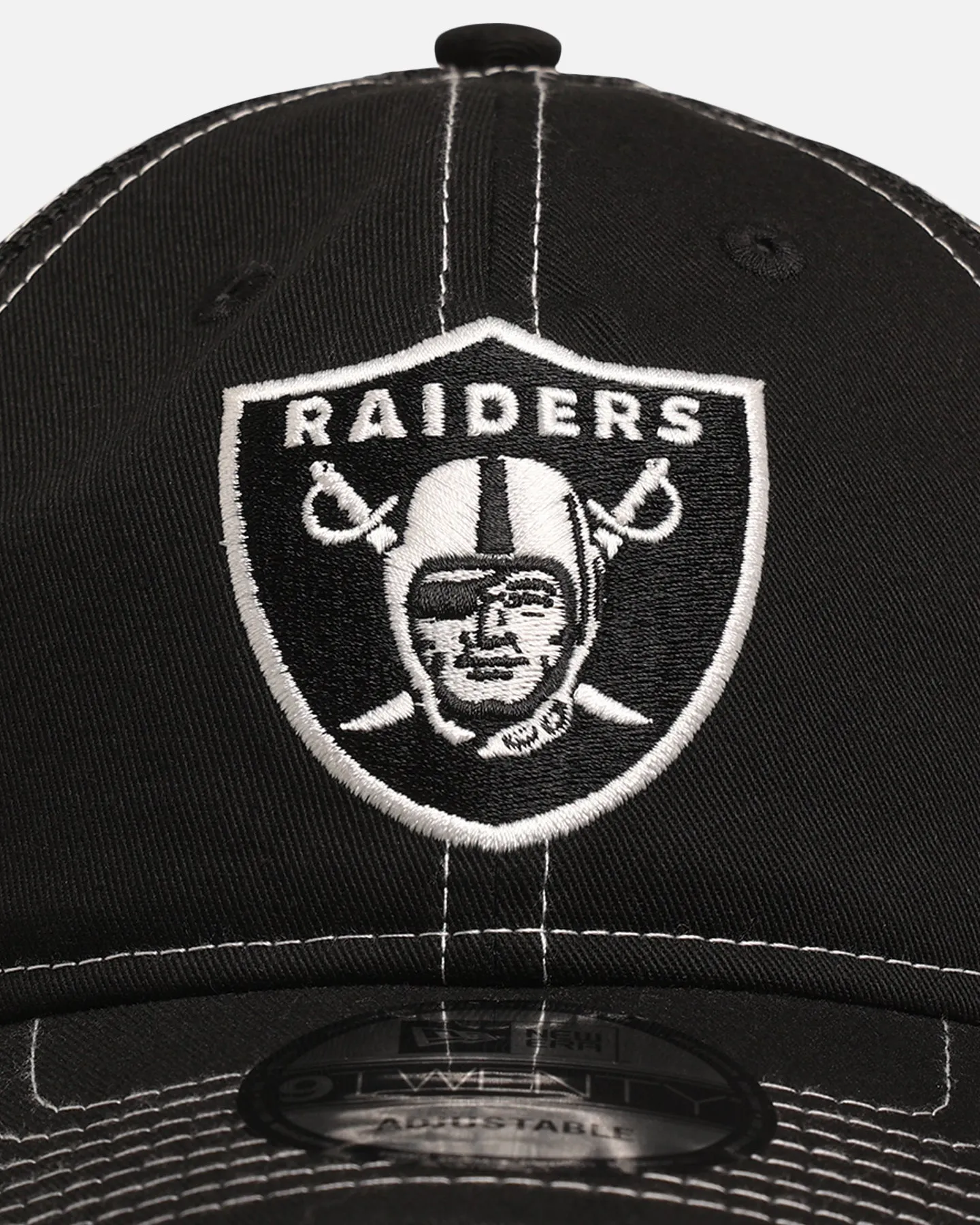 New Era Las Vegas Raiders 'Contrast Chrome' 9TWENTY Casual Trucker Strapback Black sold by Culture Kings product image thumbnail 5
