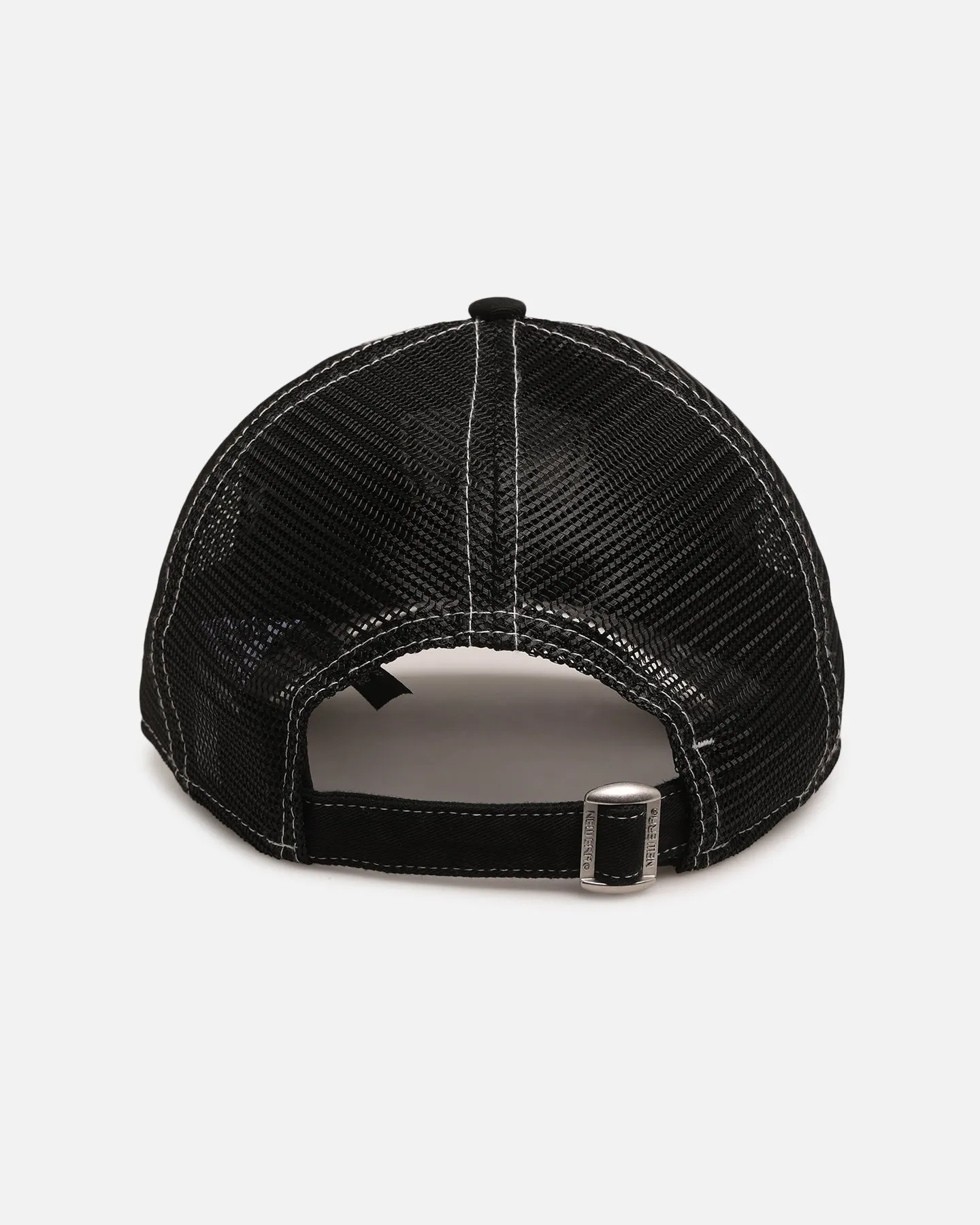 New Era Las Vegas Raiders 'Contrast Chrome' 9TWENTY Casual Trucker Strapback Black sold by Culture Kings product image thumbnail 2