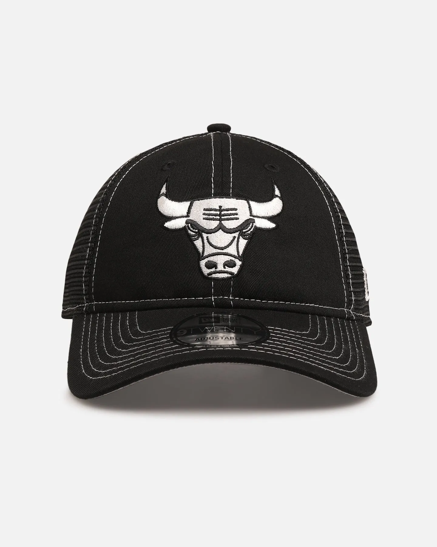 New Era Chicago Bulls 'Contrast Chrome' 9TWENTY Casual Trucker Strapback Black sold by Culture Kings
