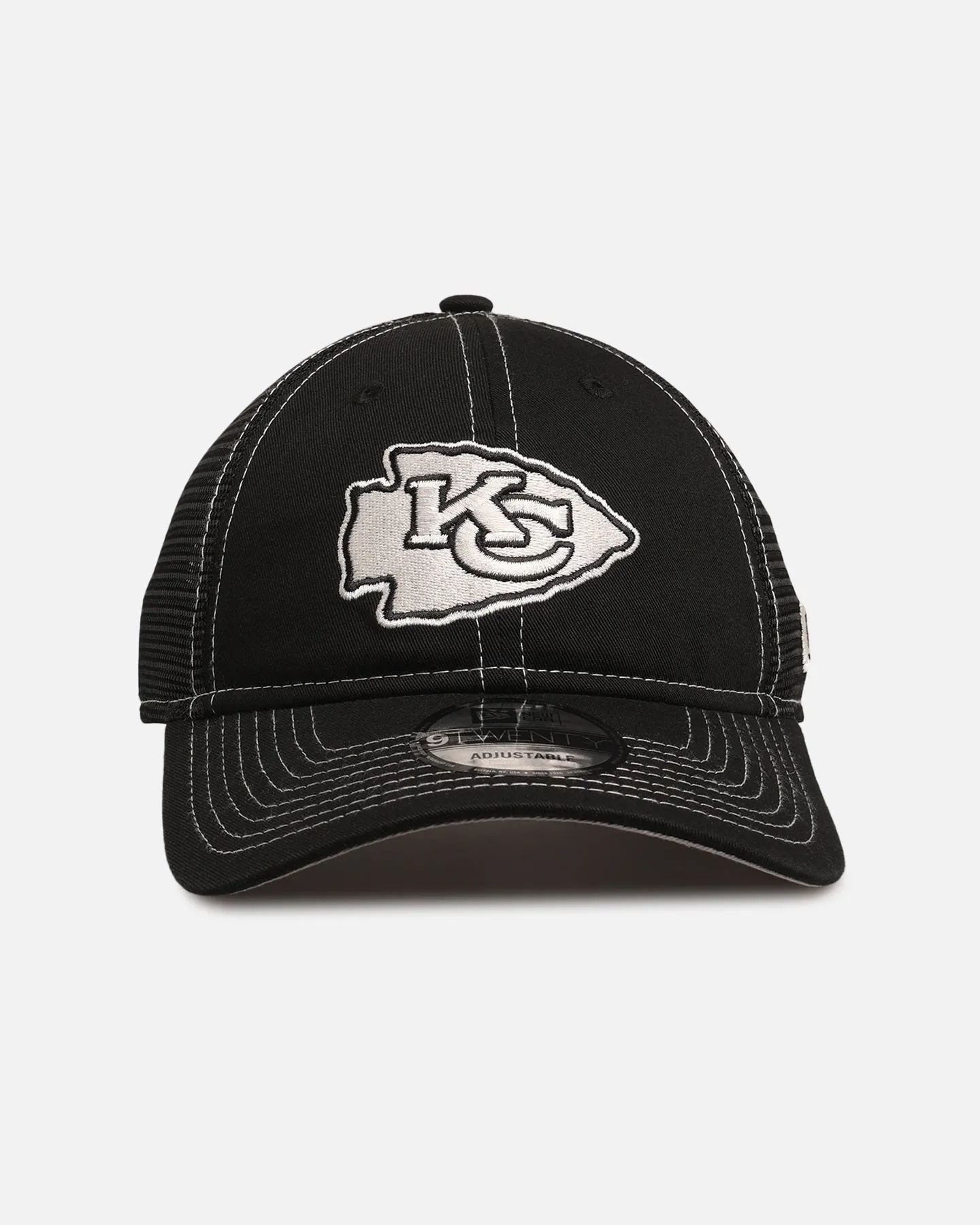New Era Kansas City Chiefs 'Contrast Chrome' 9TWENTY Casual Trucker Strapback Black sold by Culture Kings