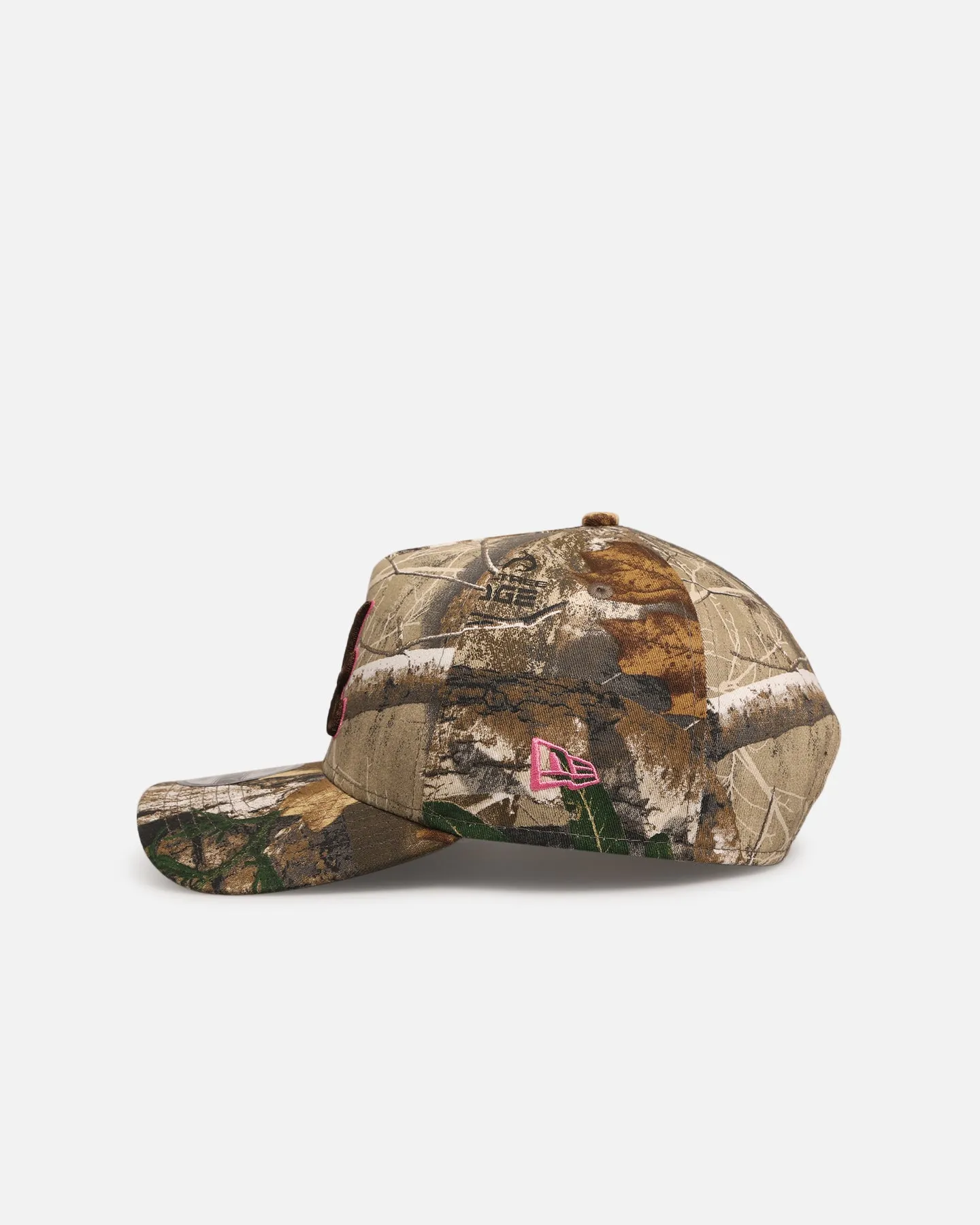 New Era Atlanta Braves 'Realtree Pink' 9FORTY A-Frame Snapback Real Tree/Pink sold by Culture Kings product image thumbnail 4
