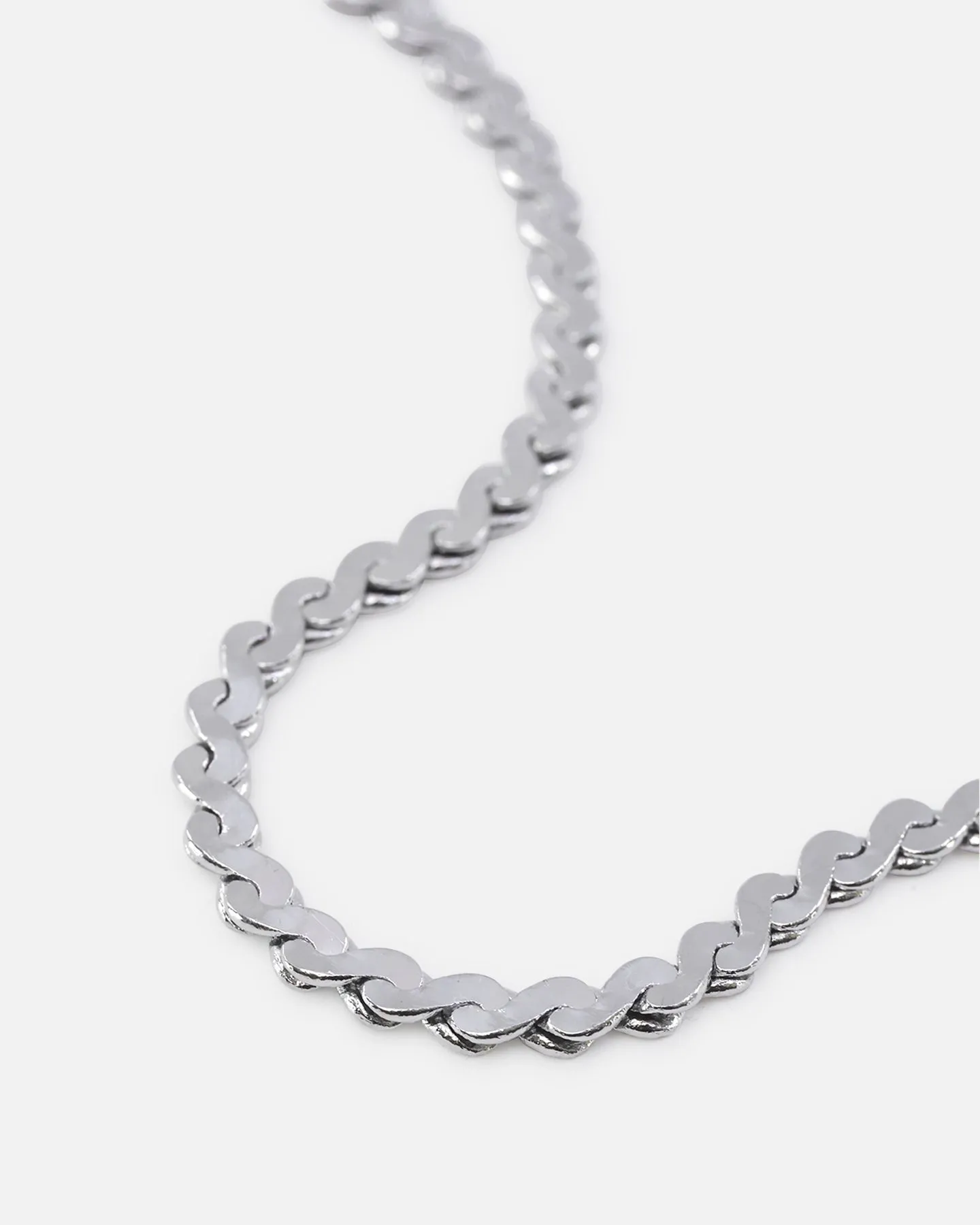 Saint Morta Infinity Chain White Gold sold by Culture Kings product image thumbnail 5