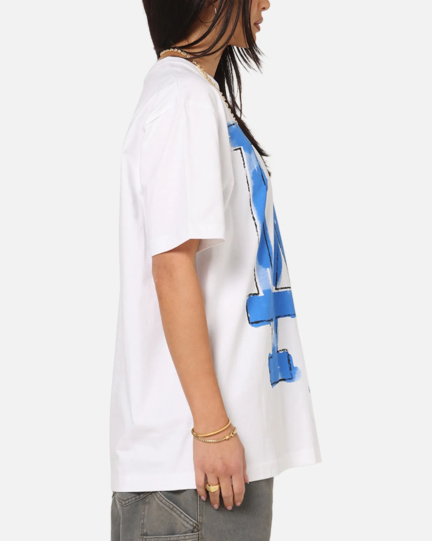 New Era Los Angeles Dodgers Oversized Paint T-Shirt White sold by Culture Kings product image thumbnail 4