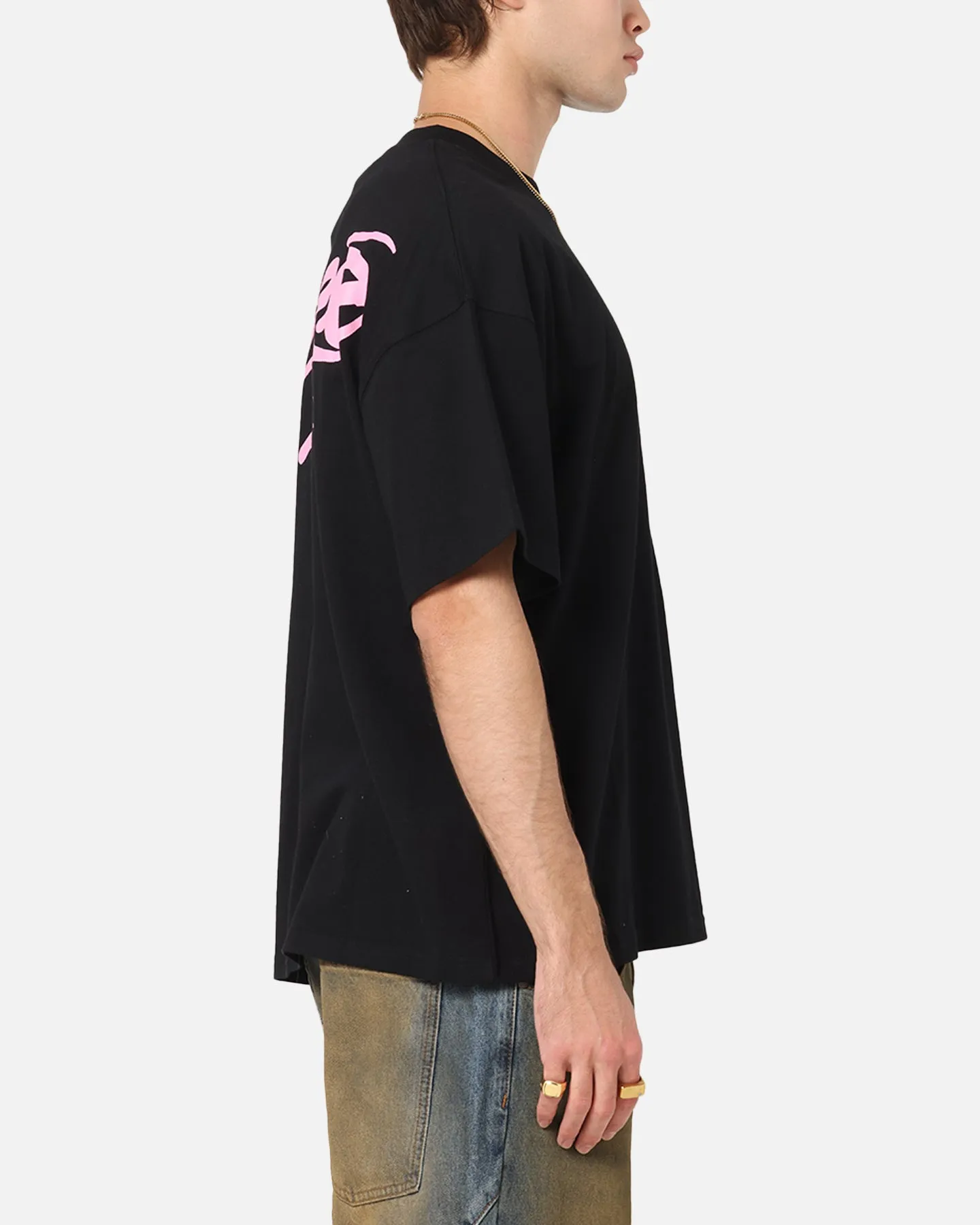Carre Graffiti T-Shirt Black/Pink sold by Culture Kings product image thumbnail 5