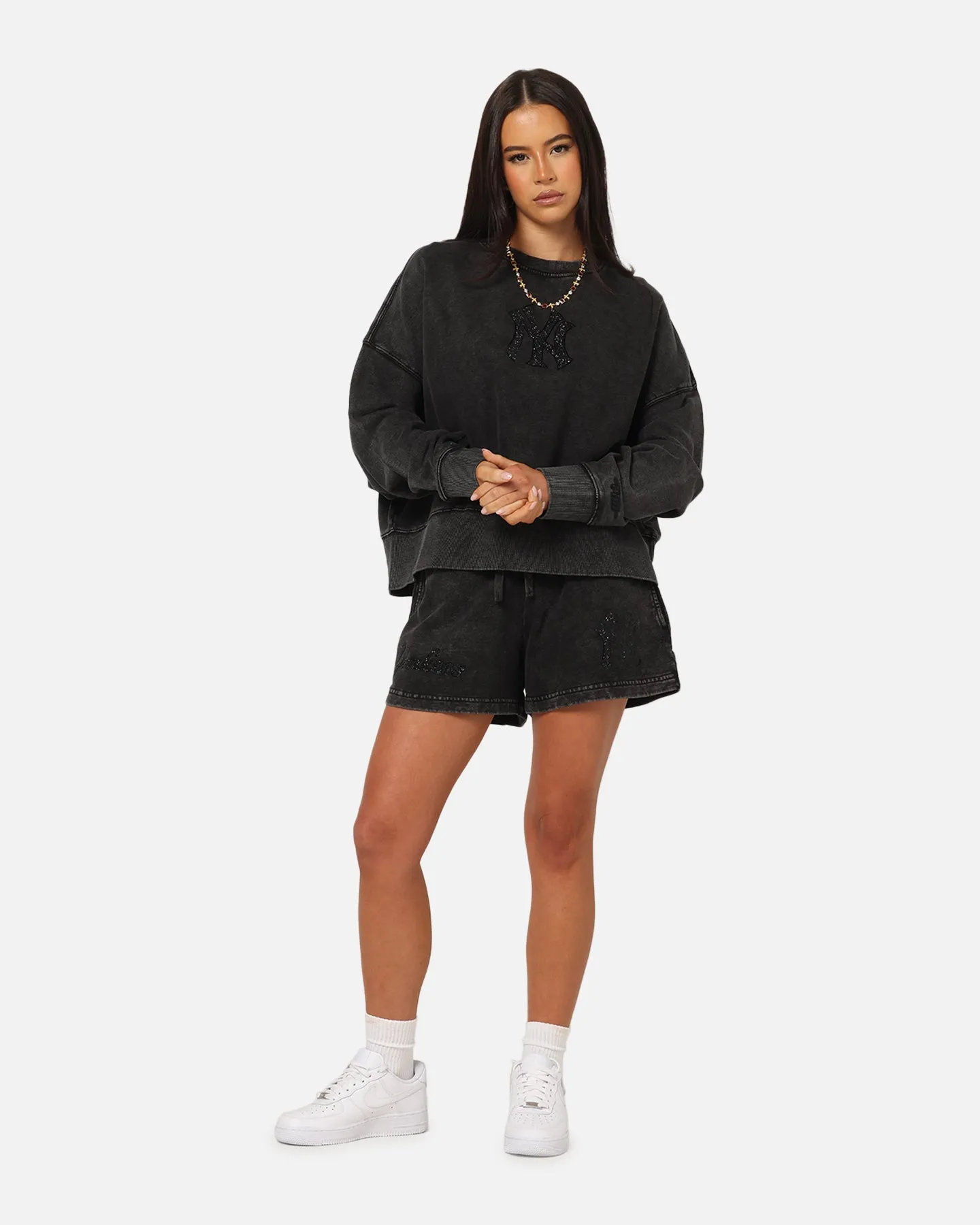 Pro Standard Women's New York Yankees Washed Crystaline Crewneck Washed Black sold by Culture Kings product image thumbnail 3